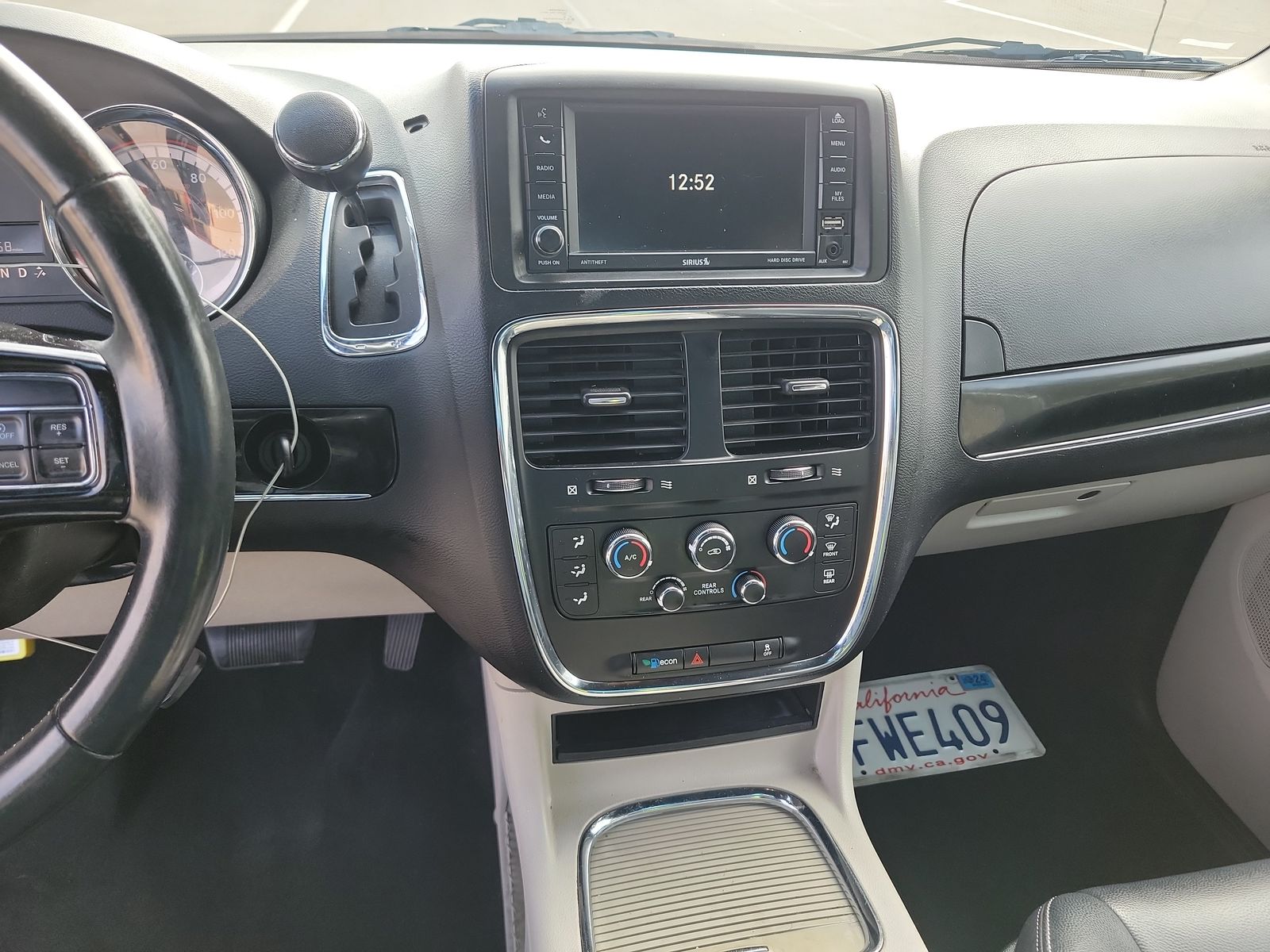2017 Dodge Grand Caravan SXT FWD
