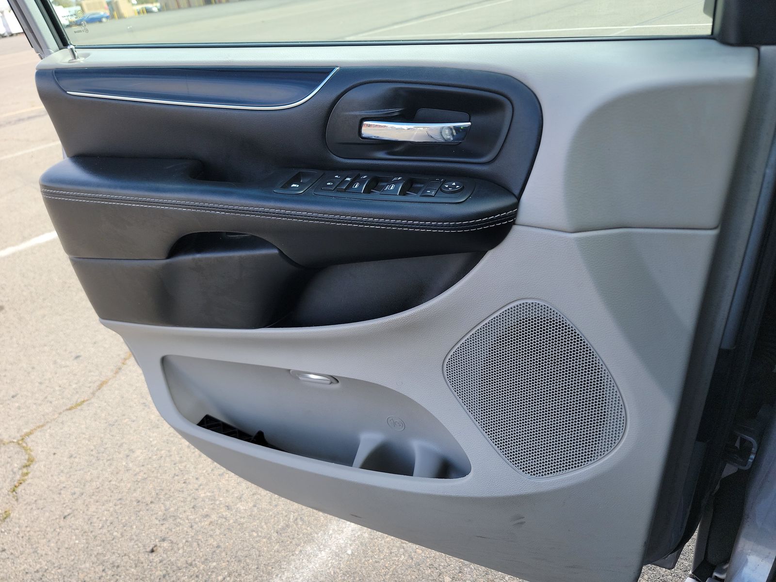 2017 Dodge Grand Caravan SXT FWD