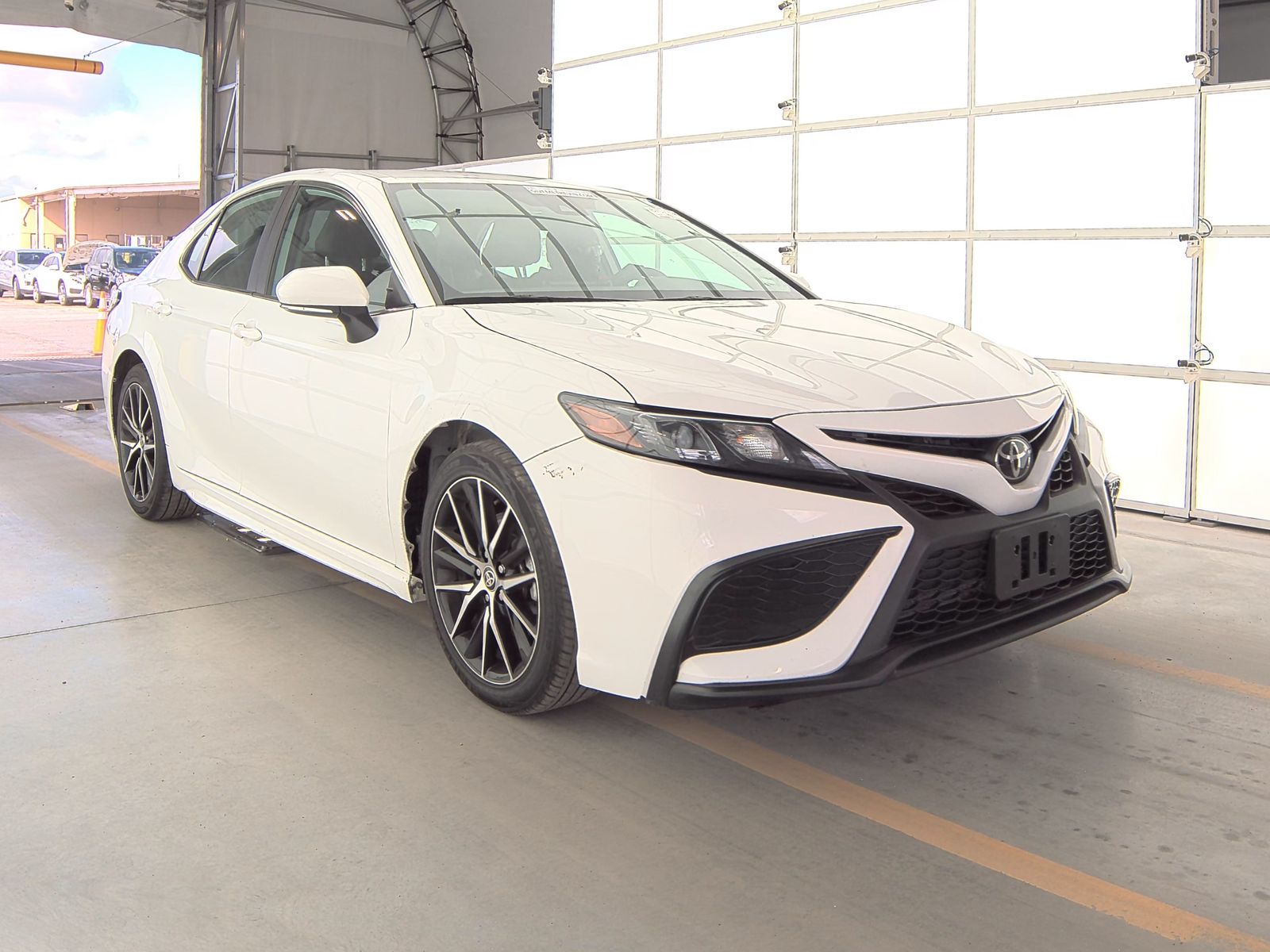 2022 Toyota Camry SE FWD