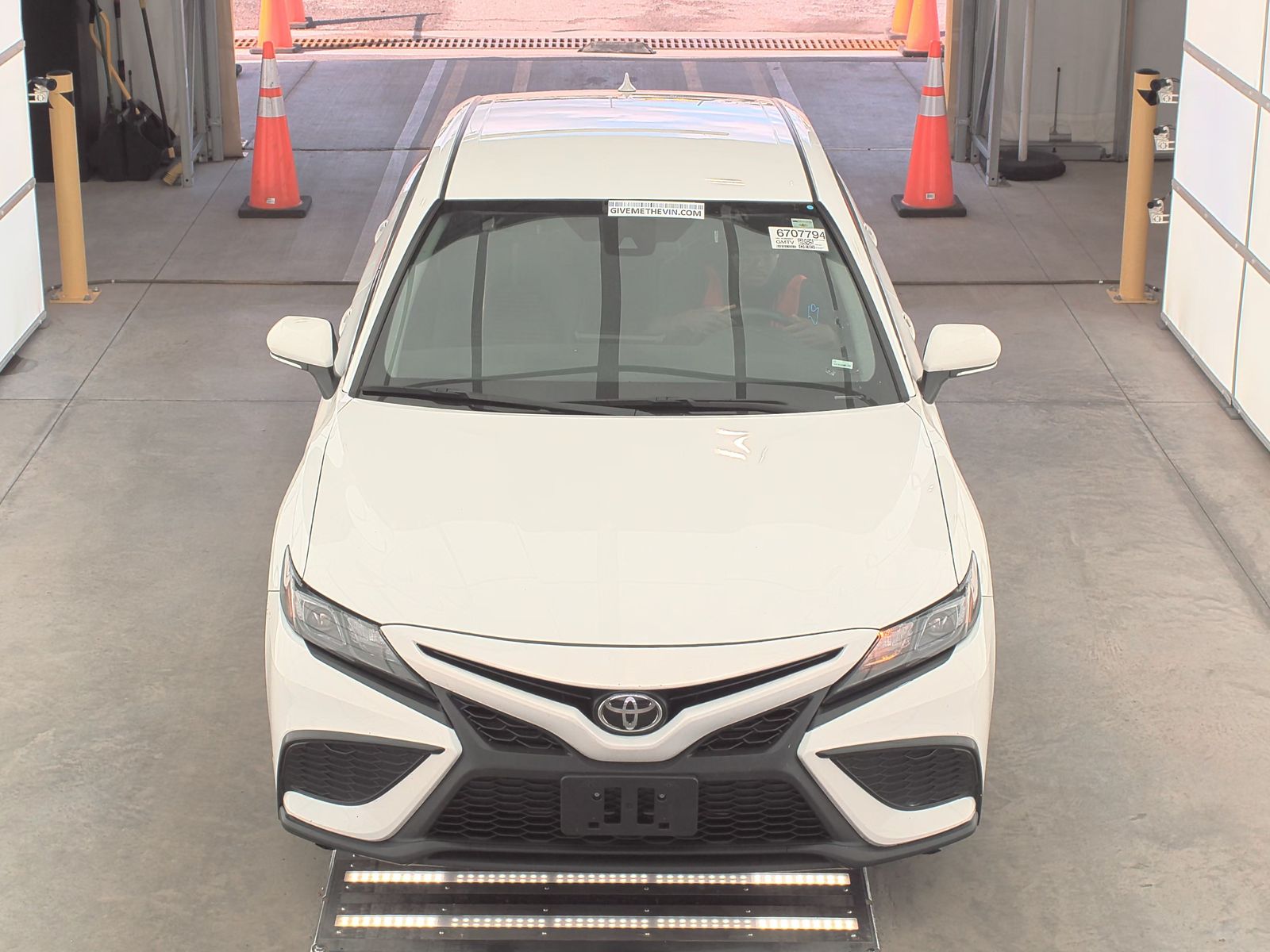 2022 Toyota Camry SE FWD