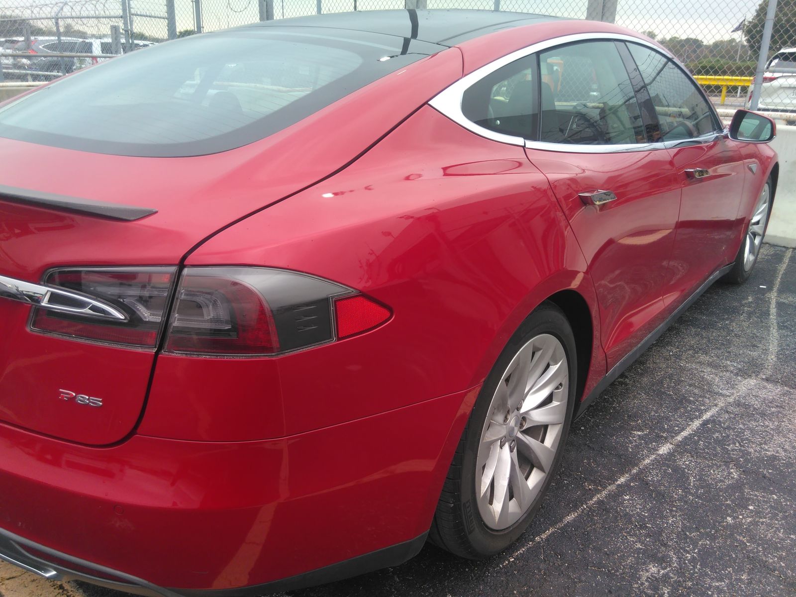 2014 Tesla Model S P85 RWD