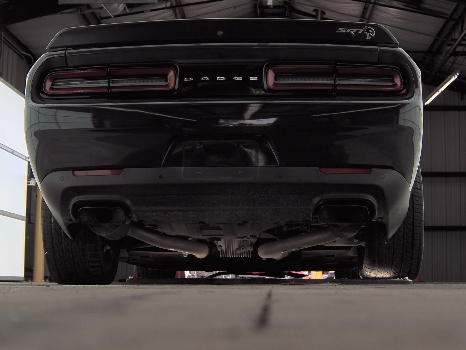 2016 Dodge Challenger SRT Hellcat RWD