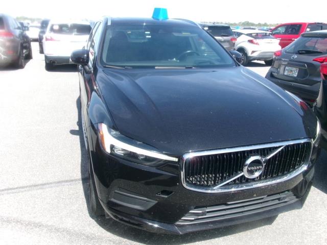 2021 Volvo XC60 T5 Momentum AWD