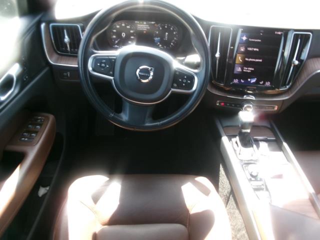 2021 Volvo XC60 T5 Momentum AWD