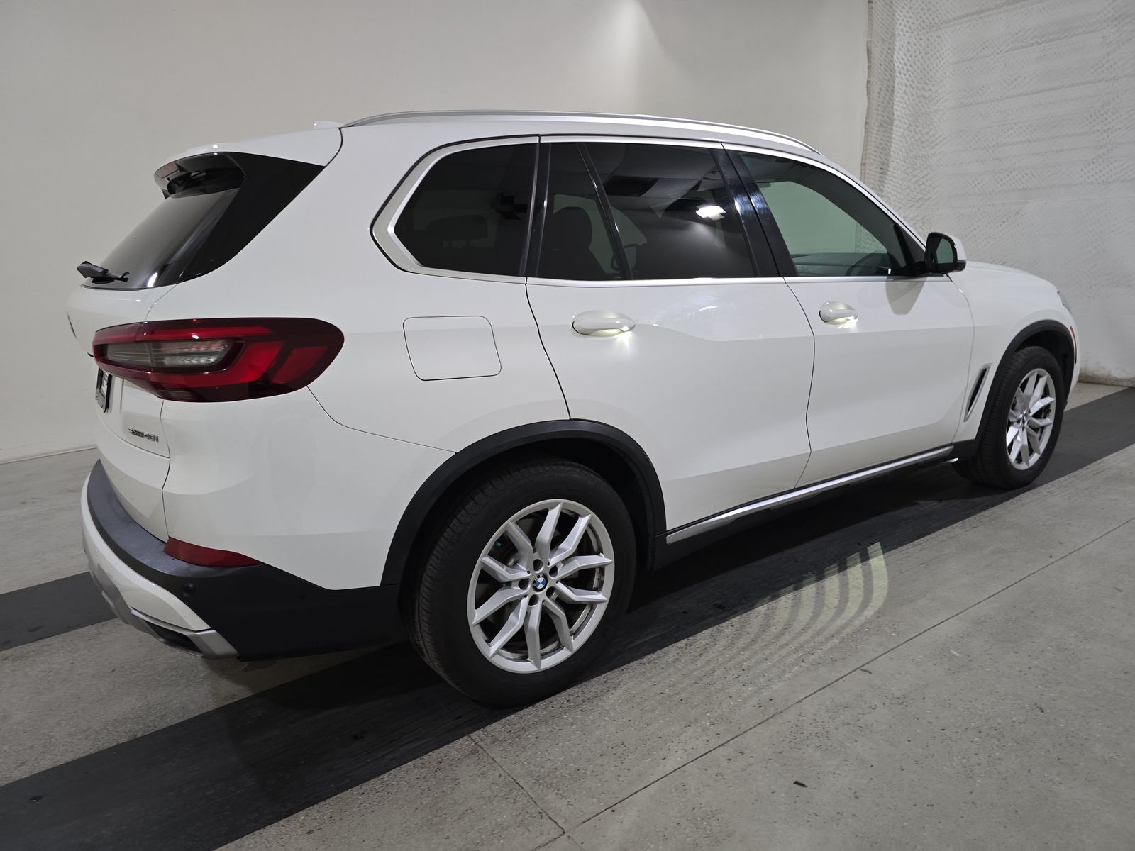 2020 BMW X5 sDrive40i RWD