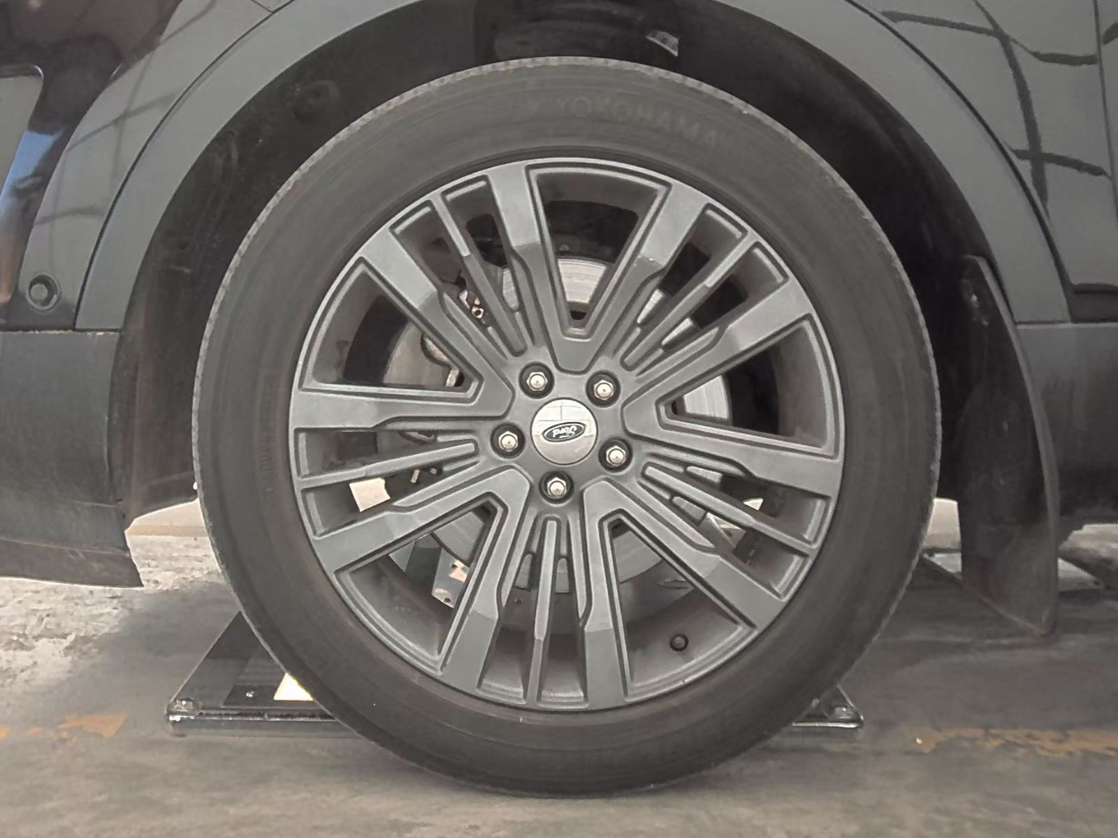 2016 Ford Explorer Platinum AWD