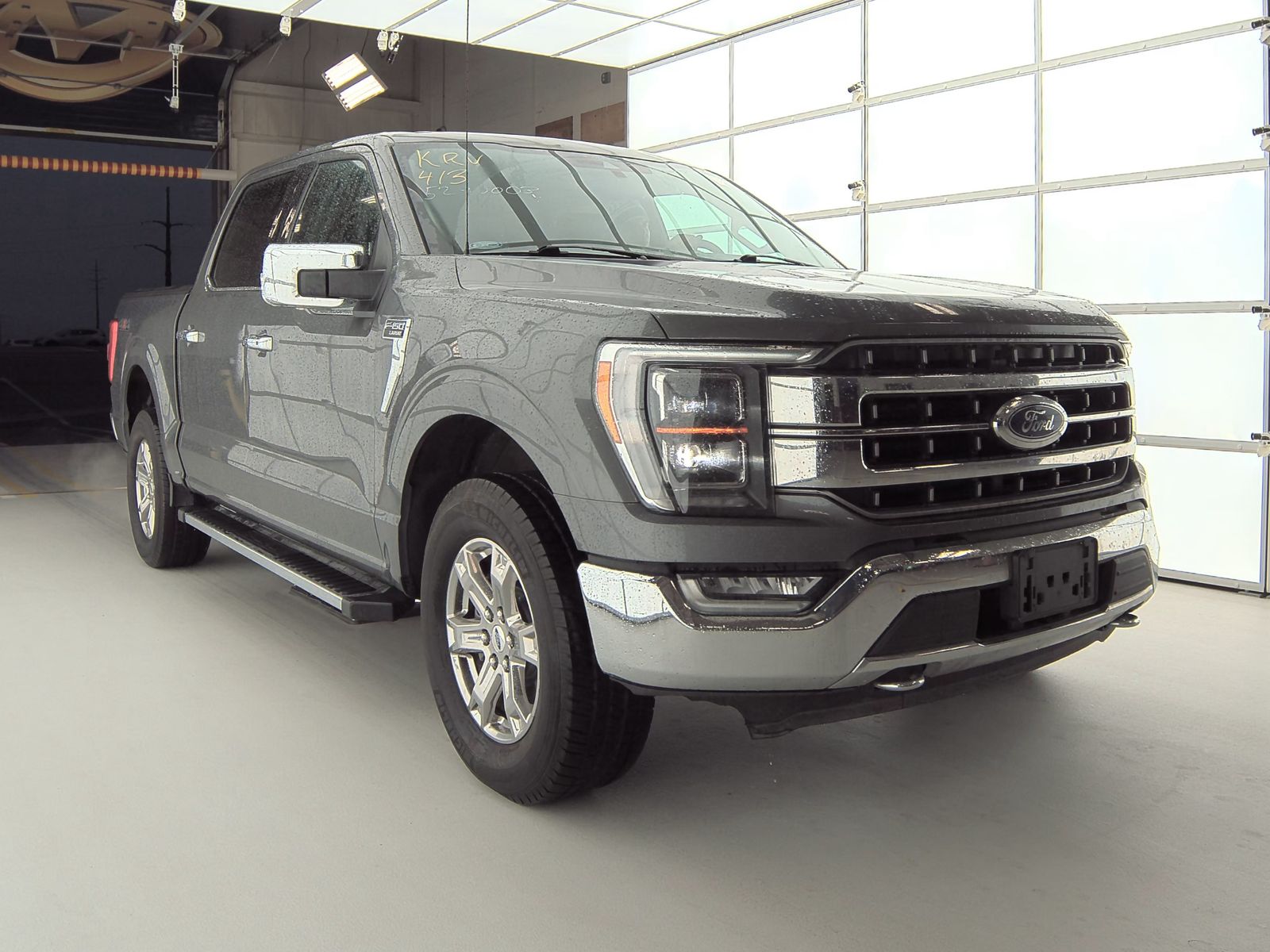 2021 Ford F-150 LARIAT AWD