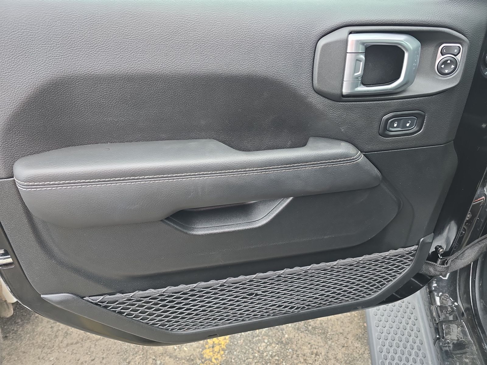 2021 Jeep Wrangler Unlimited Sahara AWD