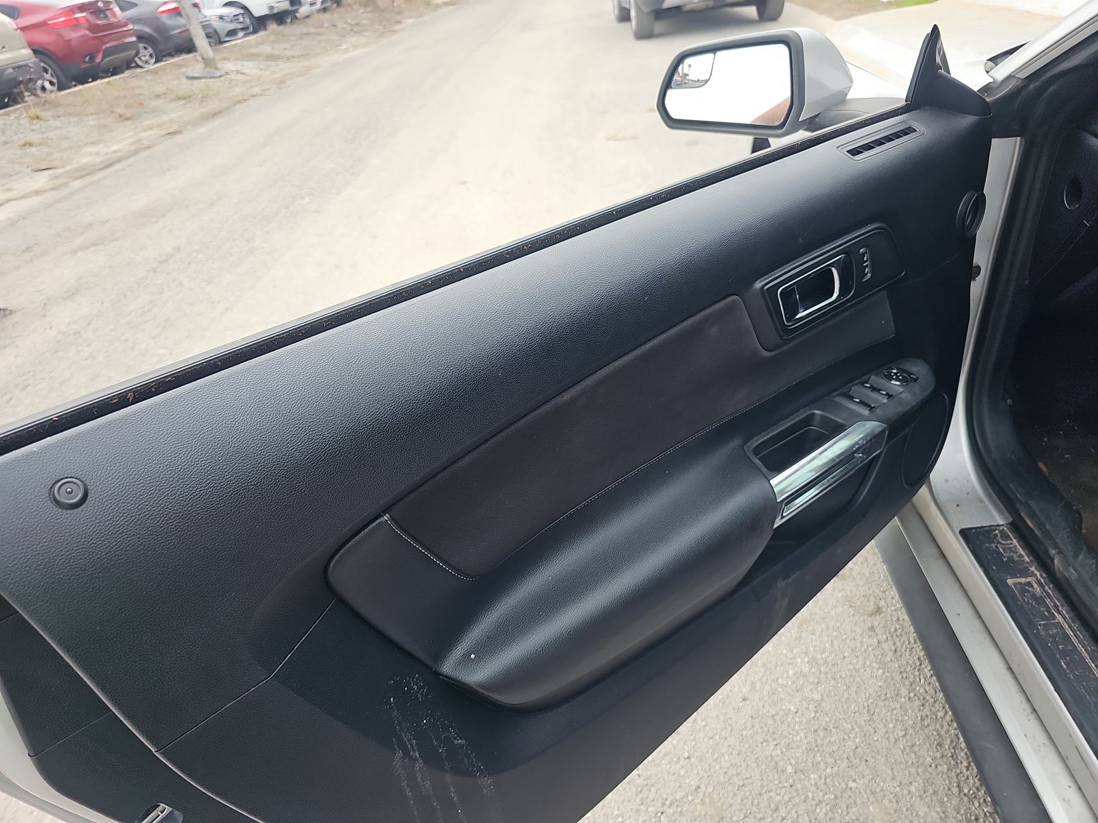 2016 Ford Mustang V6 RWD