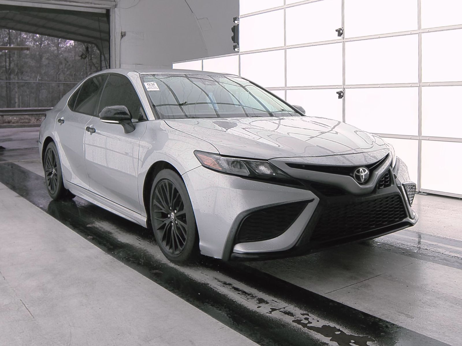 2021 Toyota Camry SE Nightshade FWD