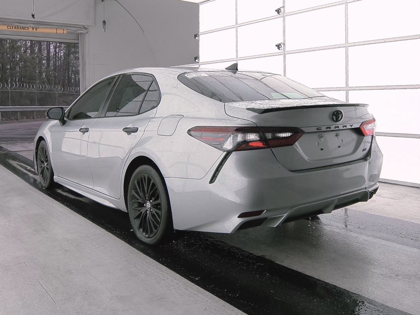 2021 Toyota Camry SE Nightshade FWD