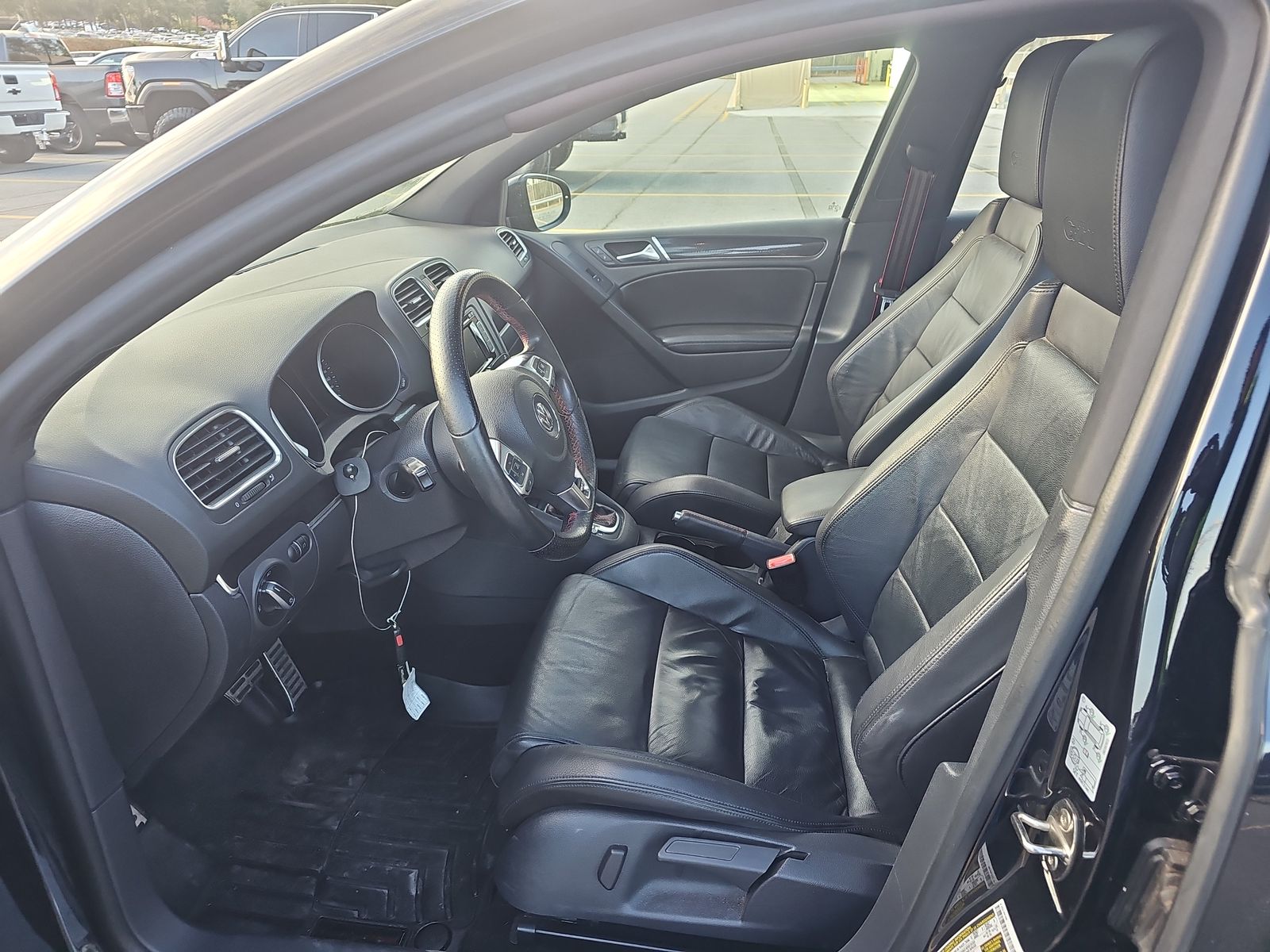 2014 Volkswagen Golf GTI 2.0T Drivers Edition FWD