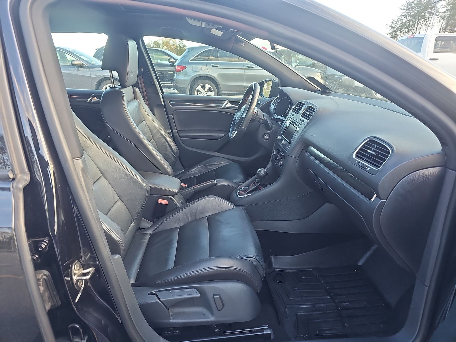 2014 Volkswagen Golf GTI 2.0T Drivers Edition FWD