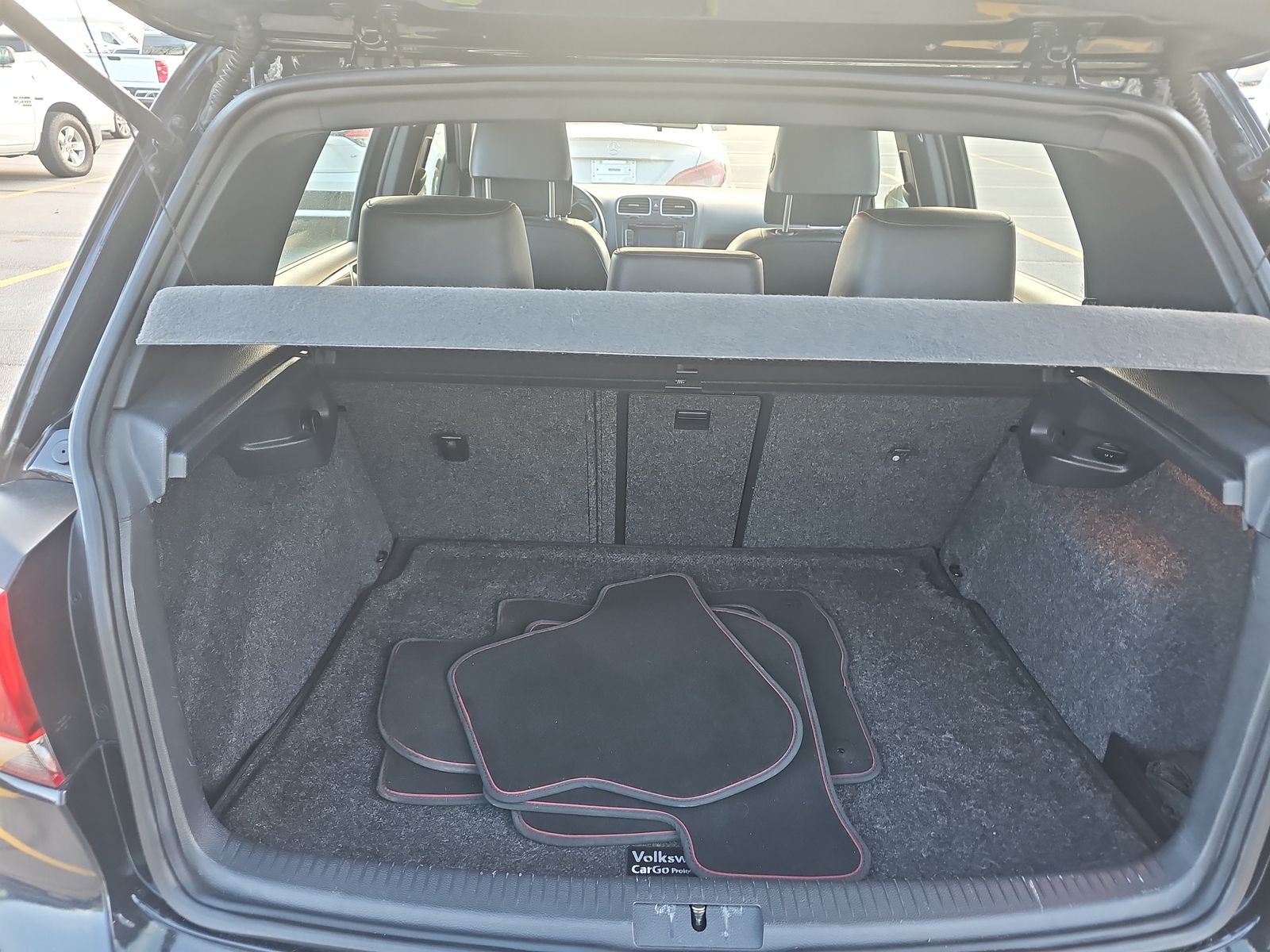 2014 Volkswagen Golf GTI 2.0T Drivers Edition FWD