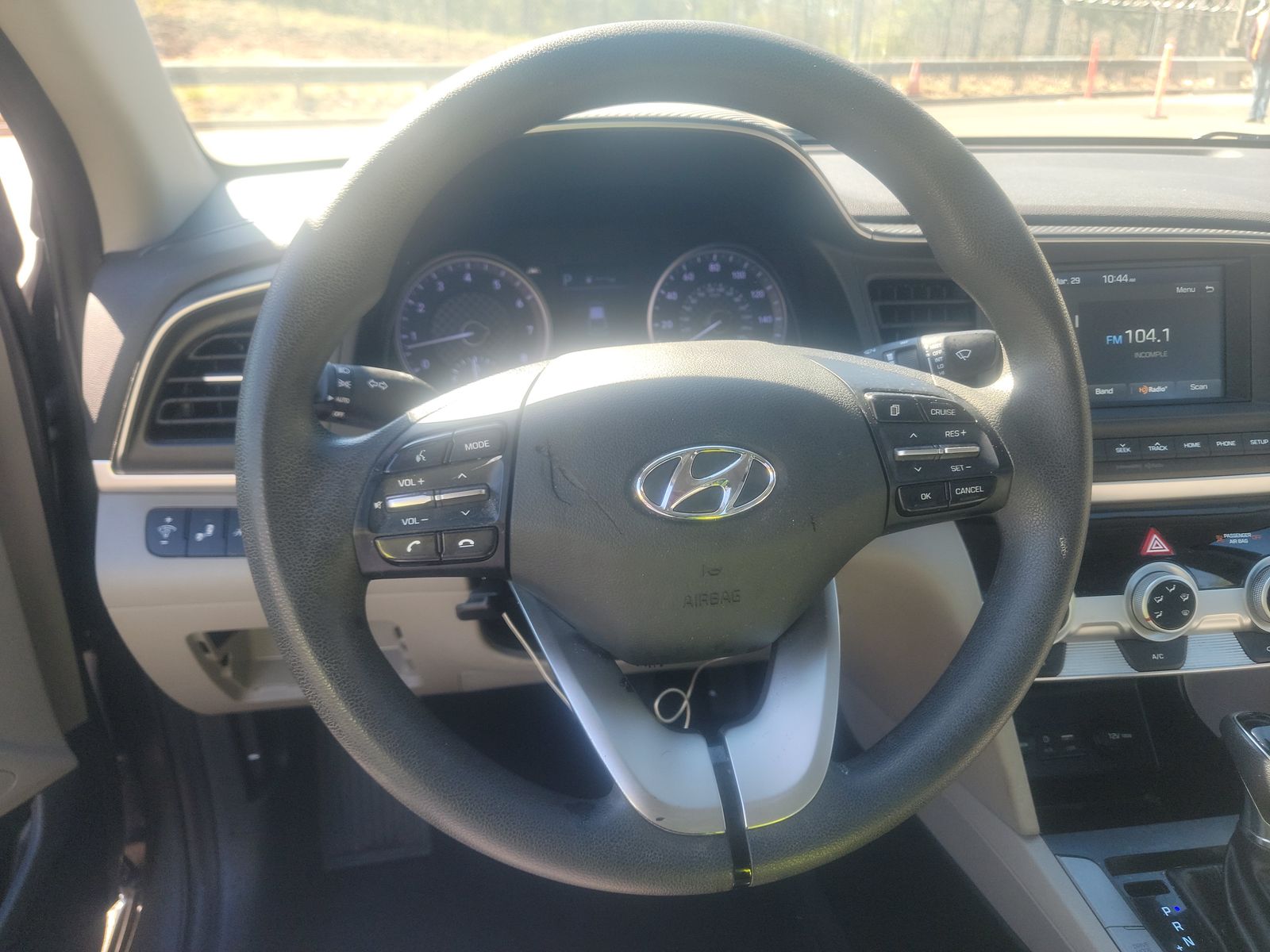 2019 Hyundai Elantra SEL FWD