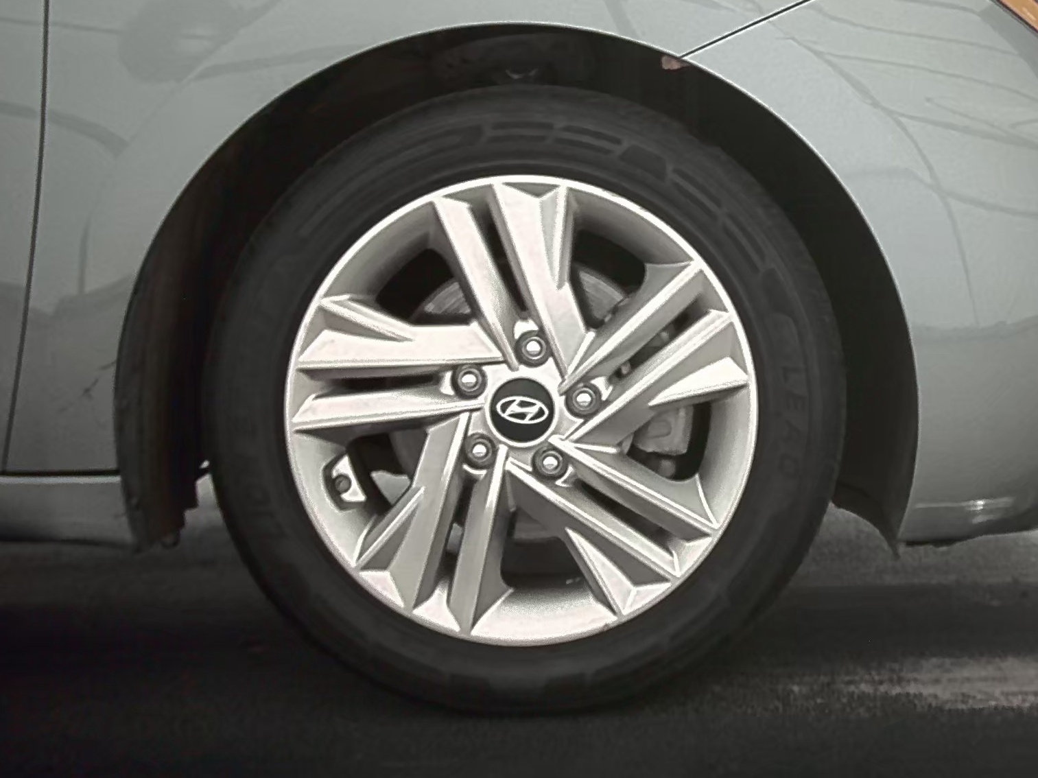 2019 Hyundai Elantra SEL FWD