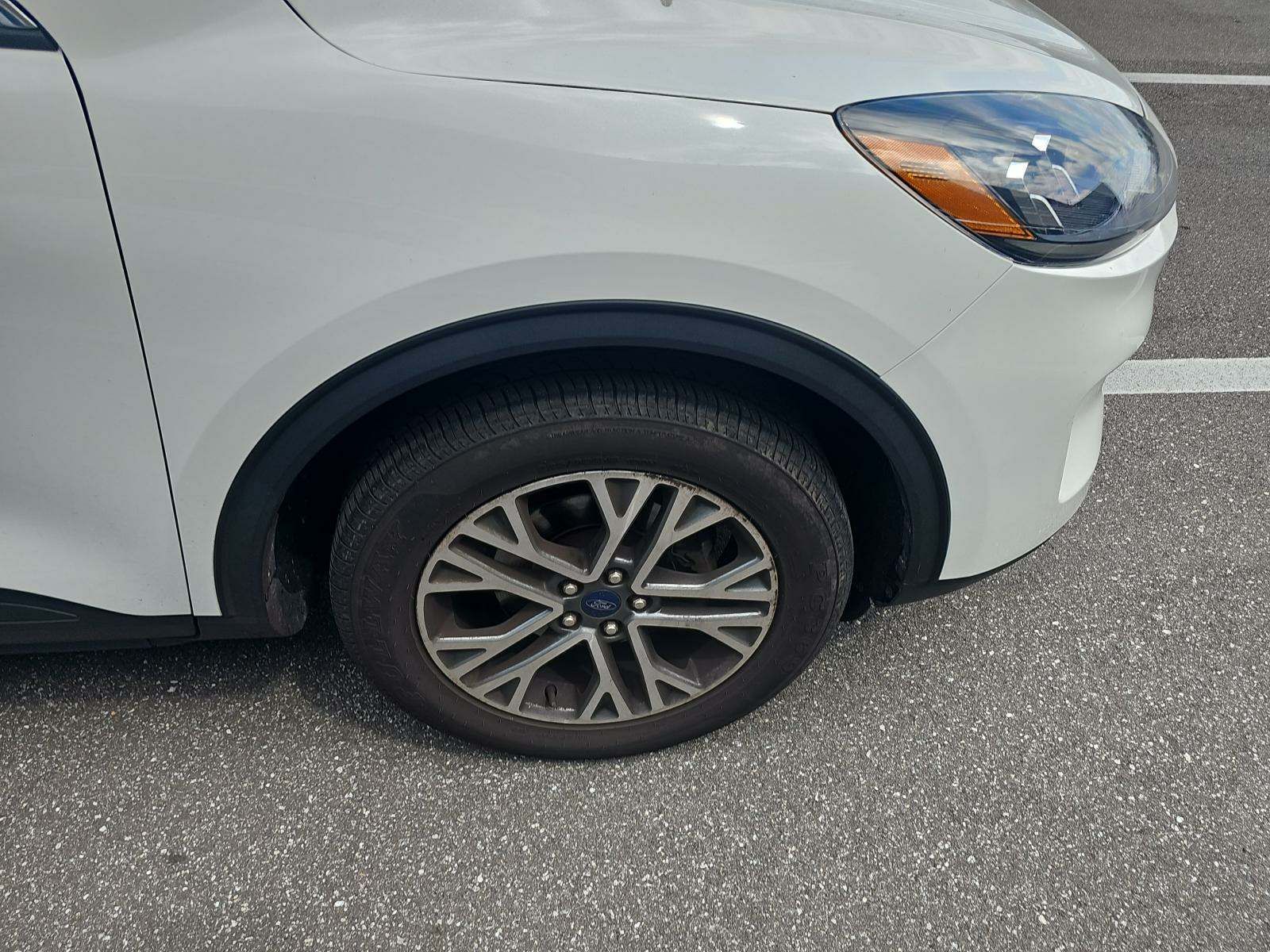 2021 Ford Escape SEL AWD