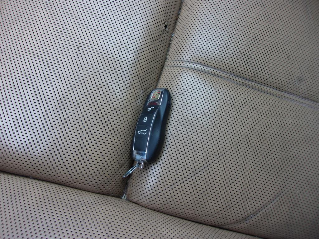 2017 Porsche Cayenne Platinum Edition AWD