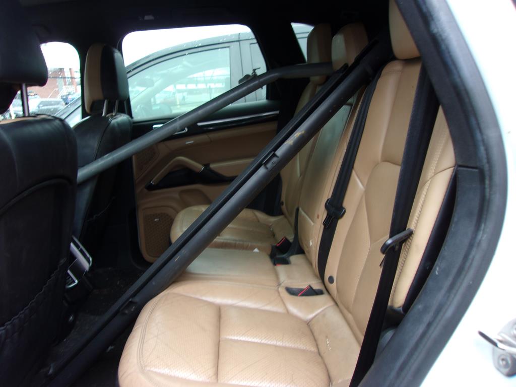 2017 Porsche Cayenne Platinum Edition AWD