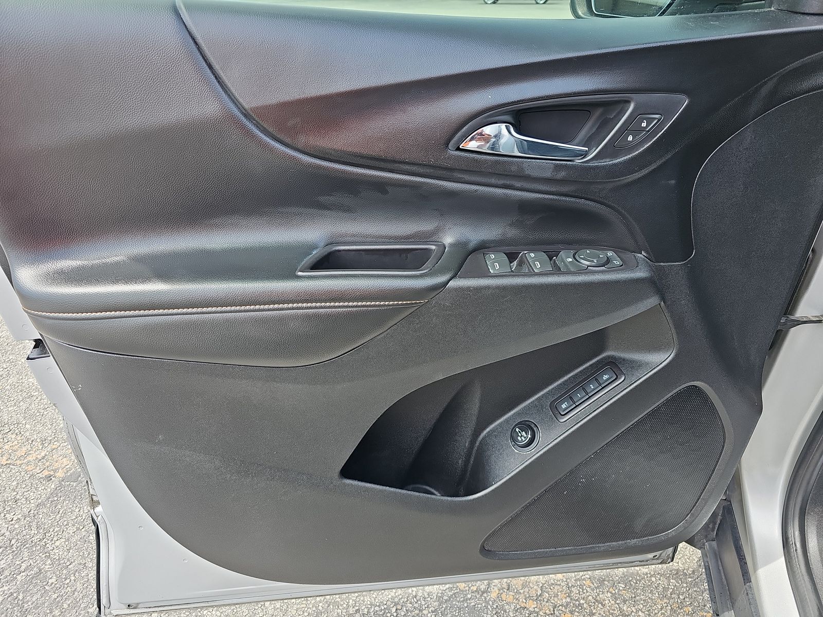 2020 Chevrolet Equinox Premier FWD
