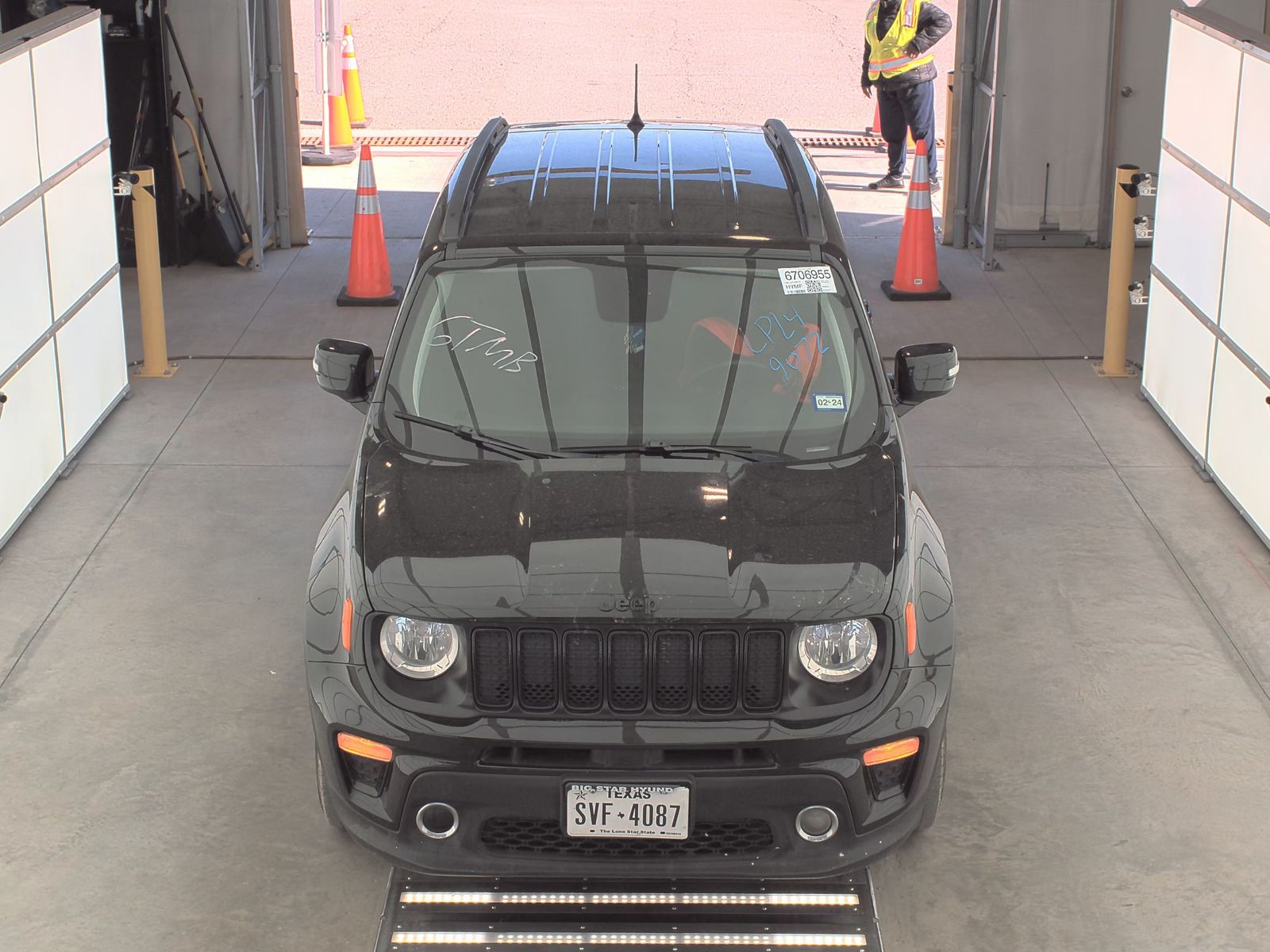 2020 Jeep Renegade Latitude Altitude Edition FWD