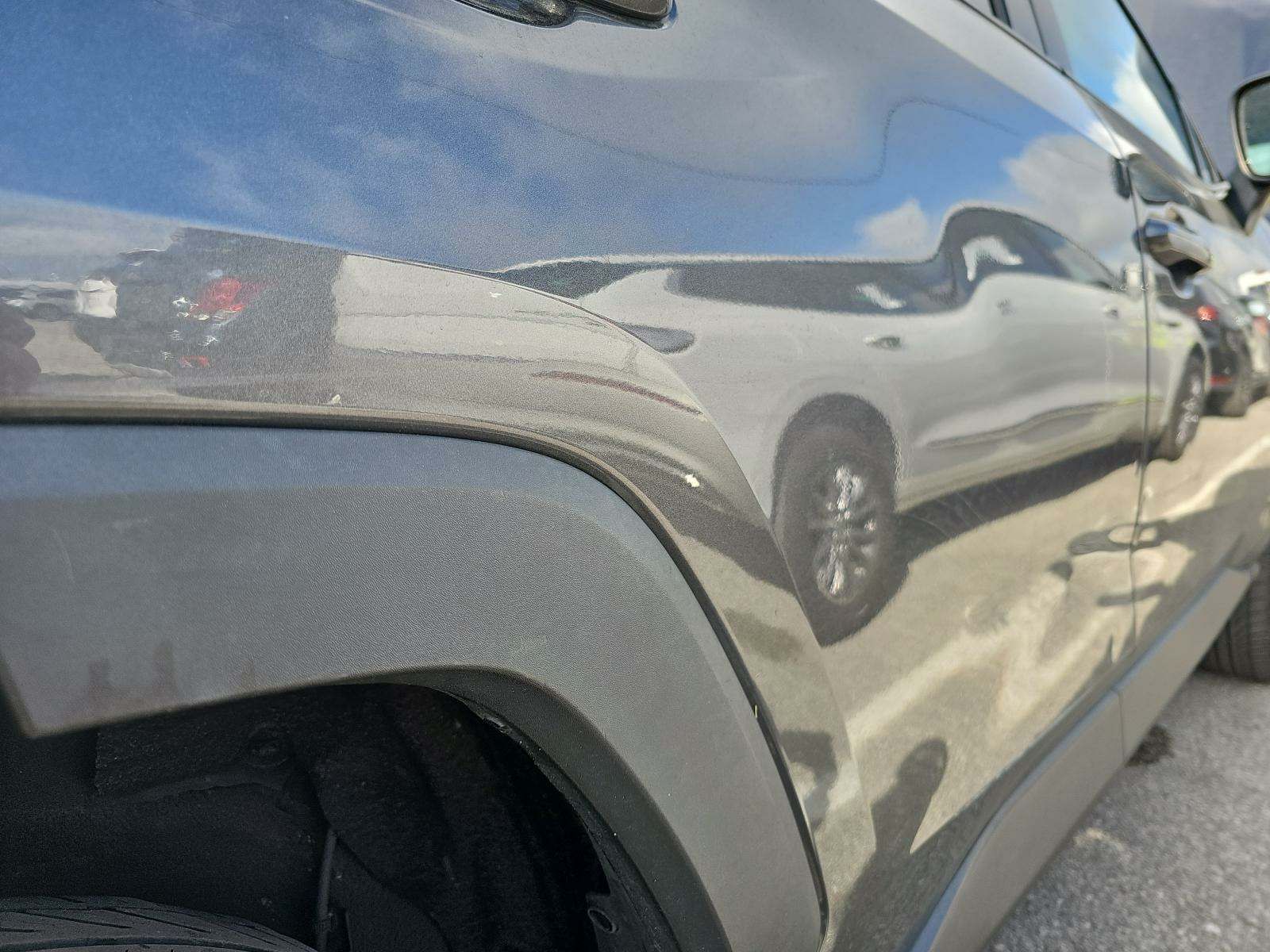 2020 Toyota RAV4 LE FWD
