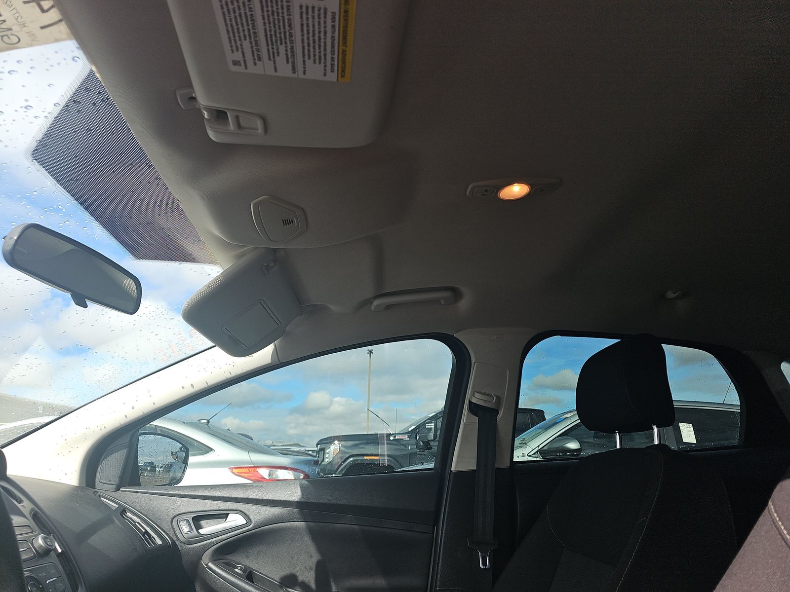 2017 Ford Focus SE FWD