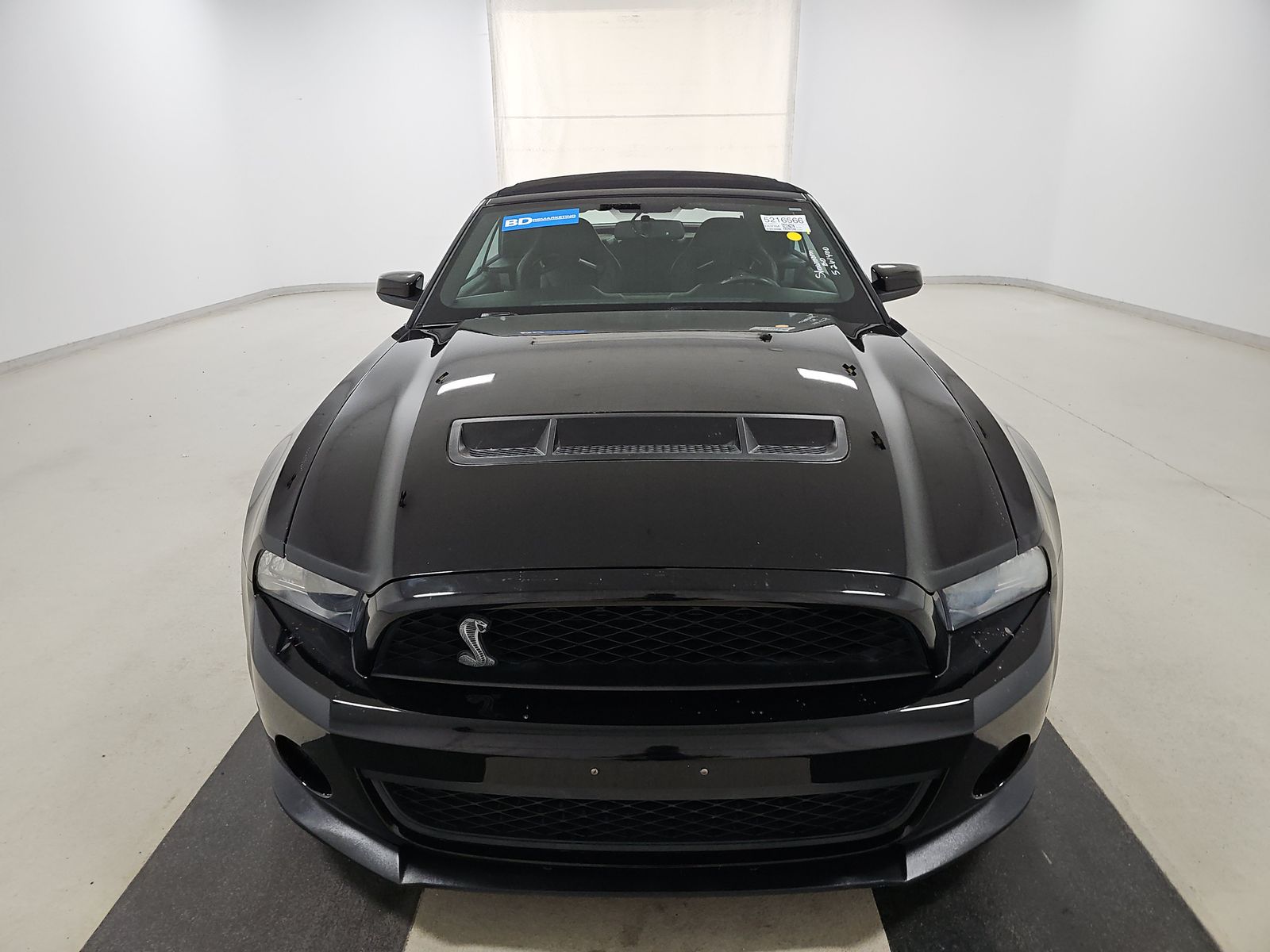 2012 Ford Mustang Shelby GT500 RWD
