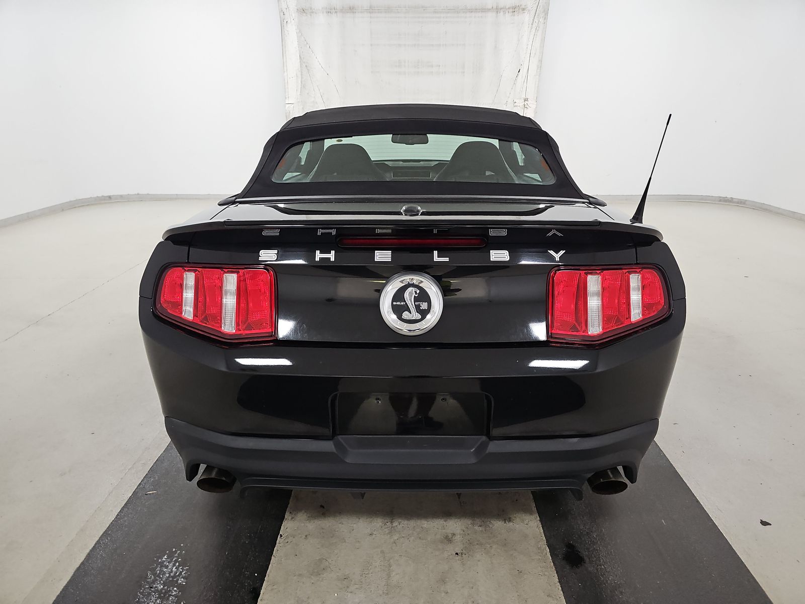 2012 Ford Mustang Shelby GT500 RWD