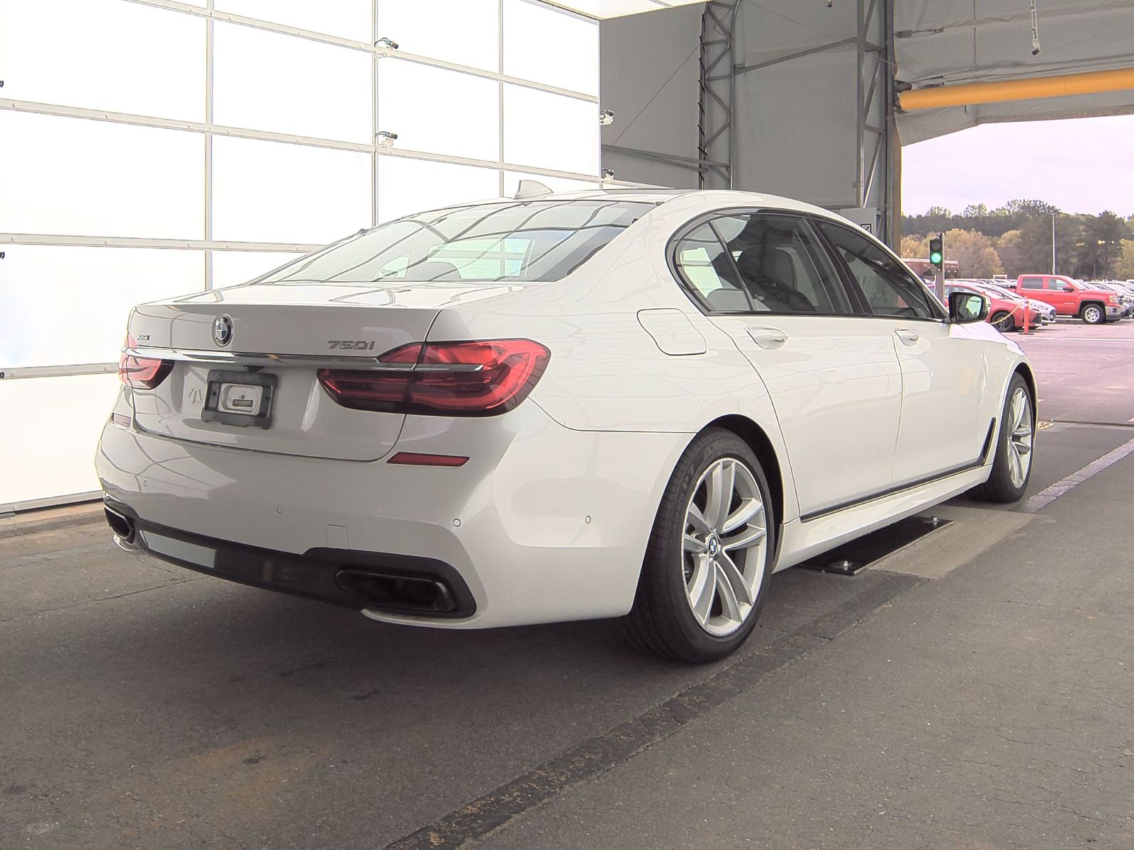 2017 BMW 7 Series 750i xDrive AWD