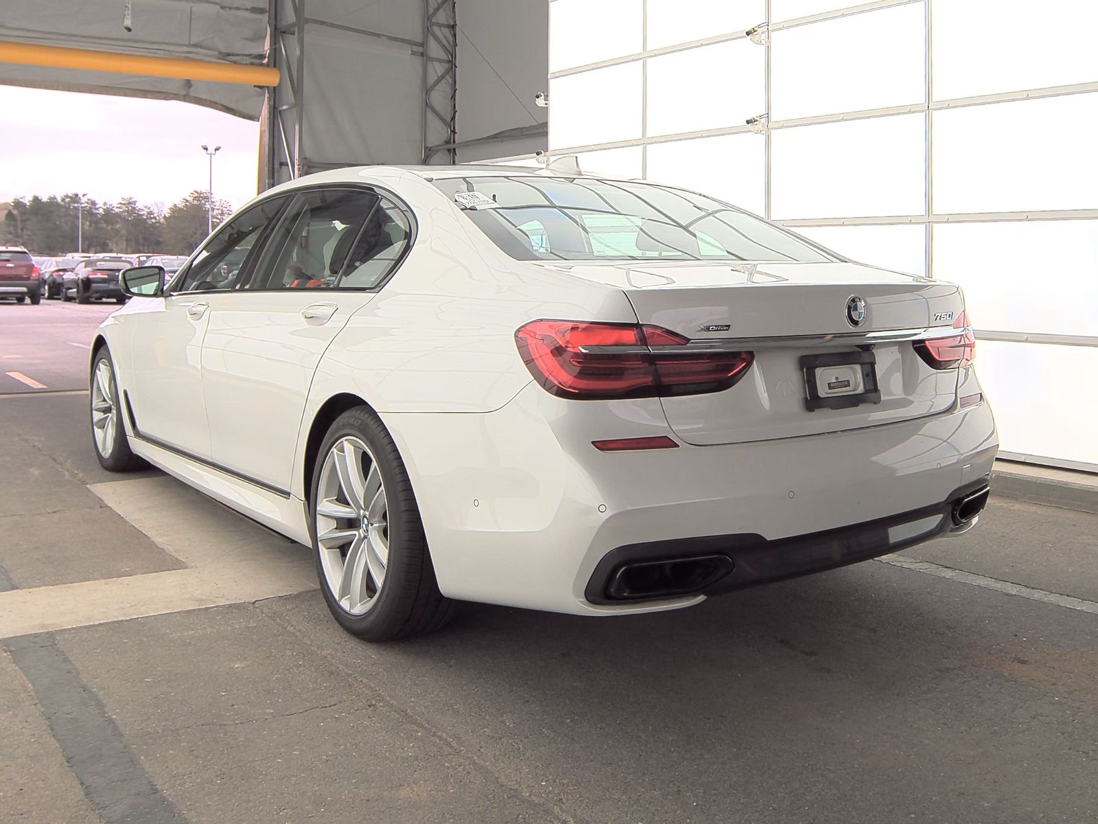 2017 BMW 7 Series 750i xDrive AWD