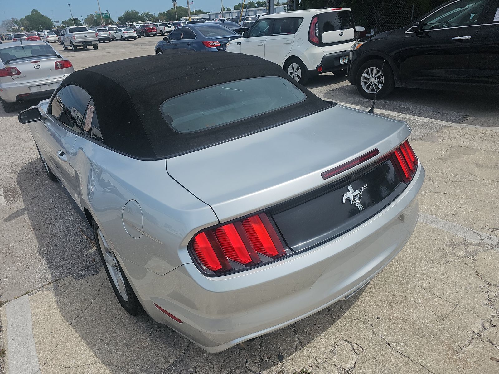 2016 Ford Mustang V6 RWD