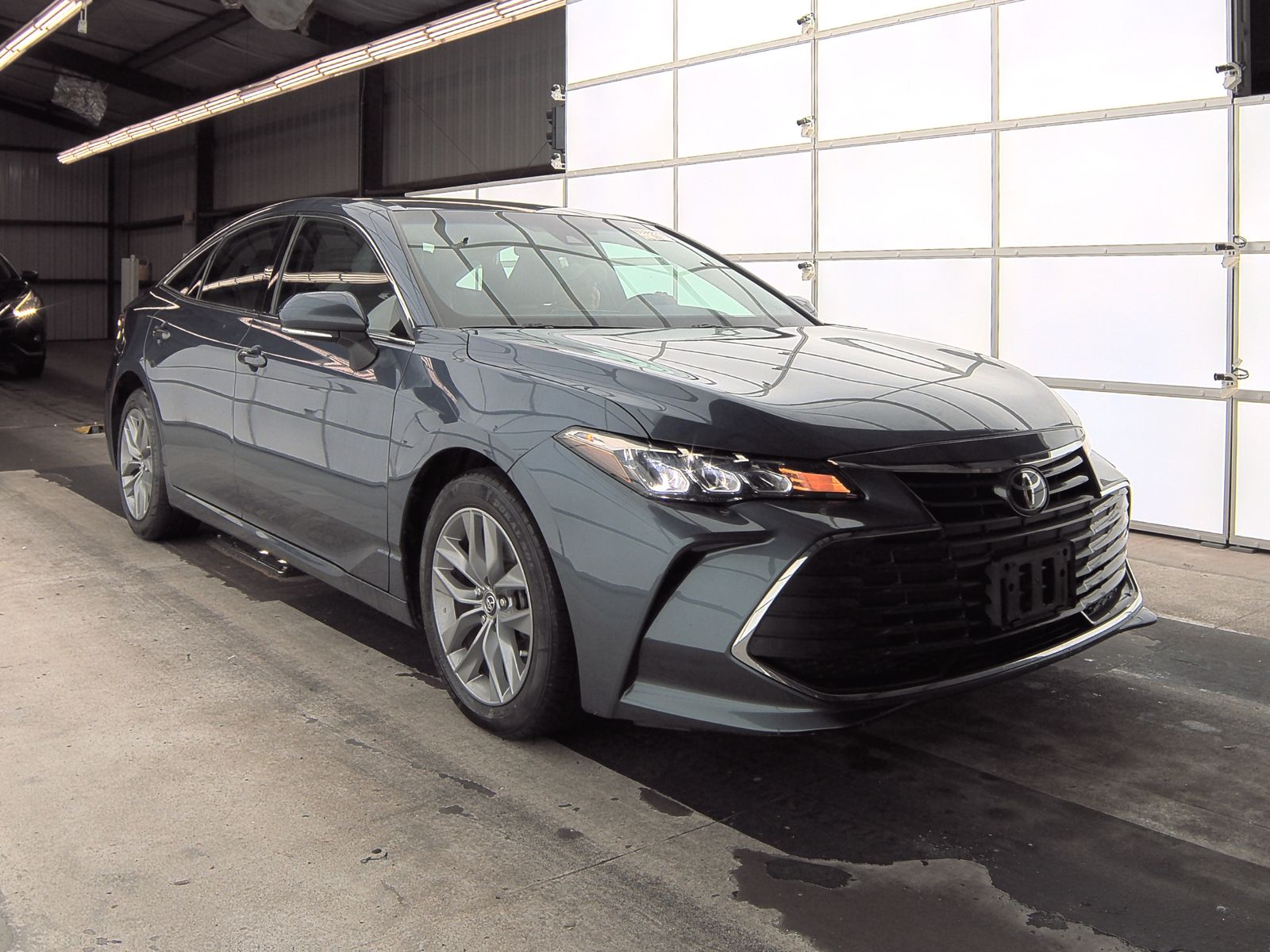 2019 Toyota Avalon XLE FWD