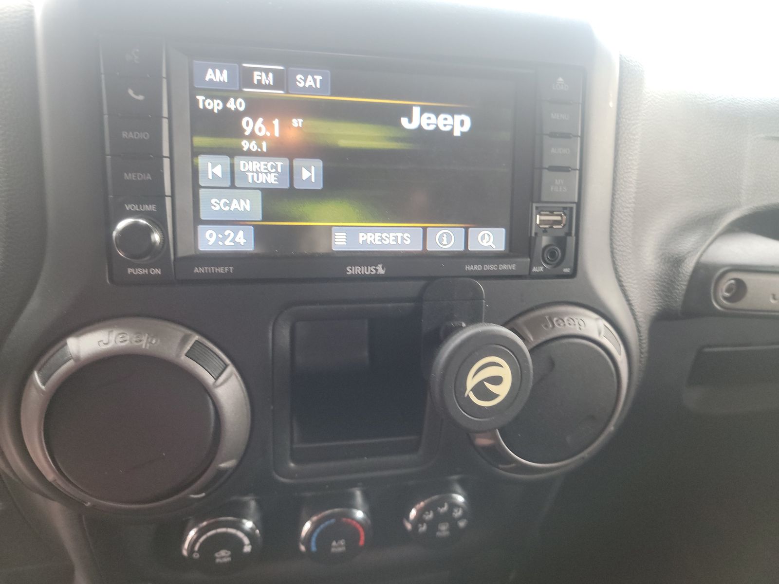 2016 Jeep Wrangler Sport Willys Wheeler Edition AWD