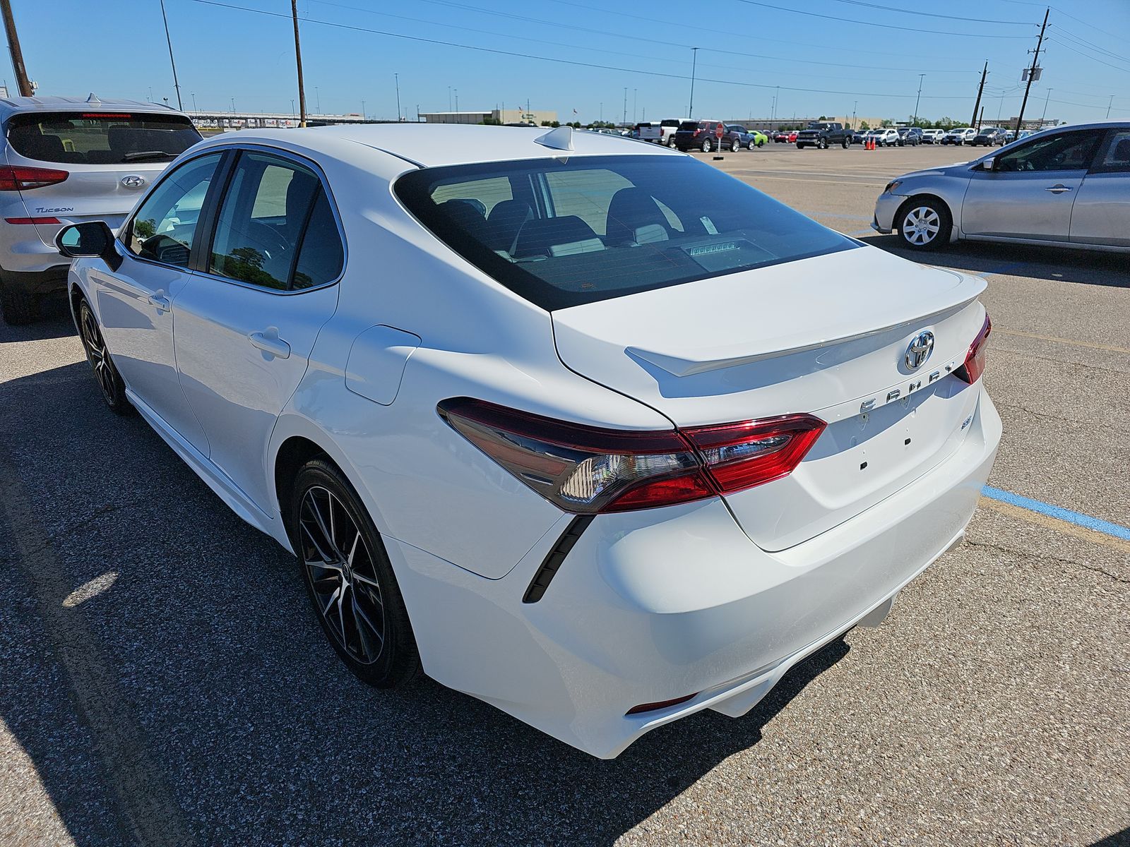 2021 Toyota Camry SE FWD