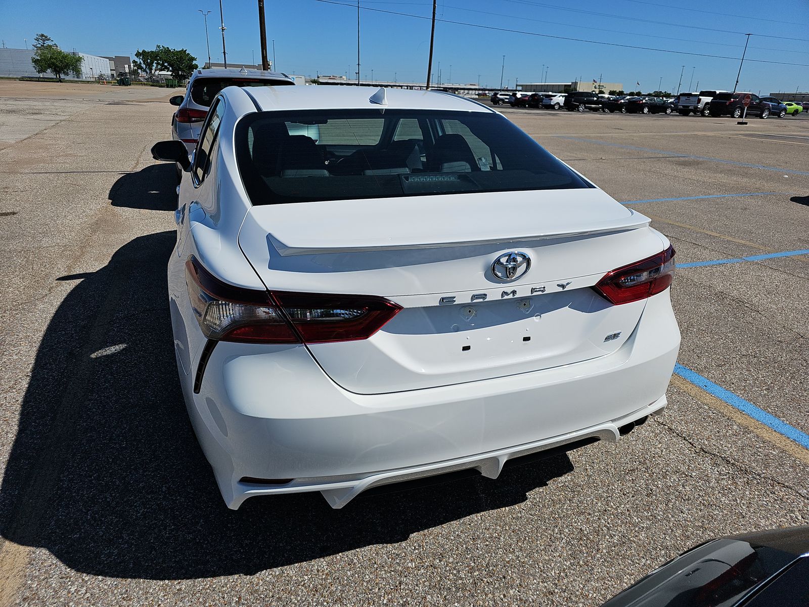 2021 Toyota Camry SE FWD