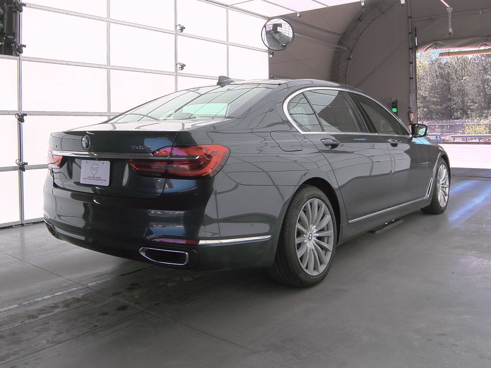 2017 BMW 7 Series 740i xDrive AWD