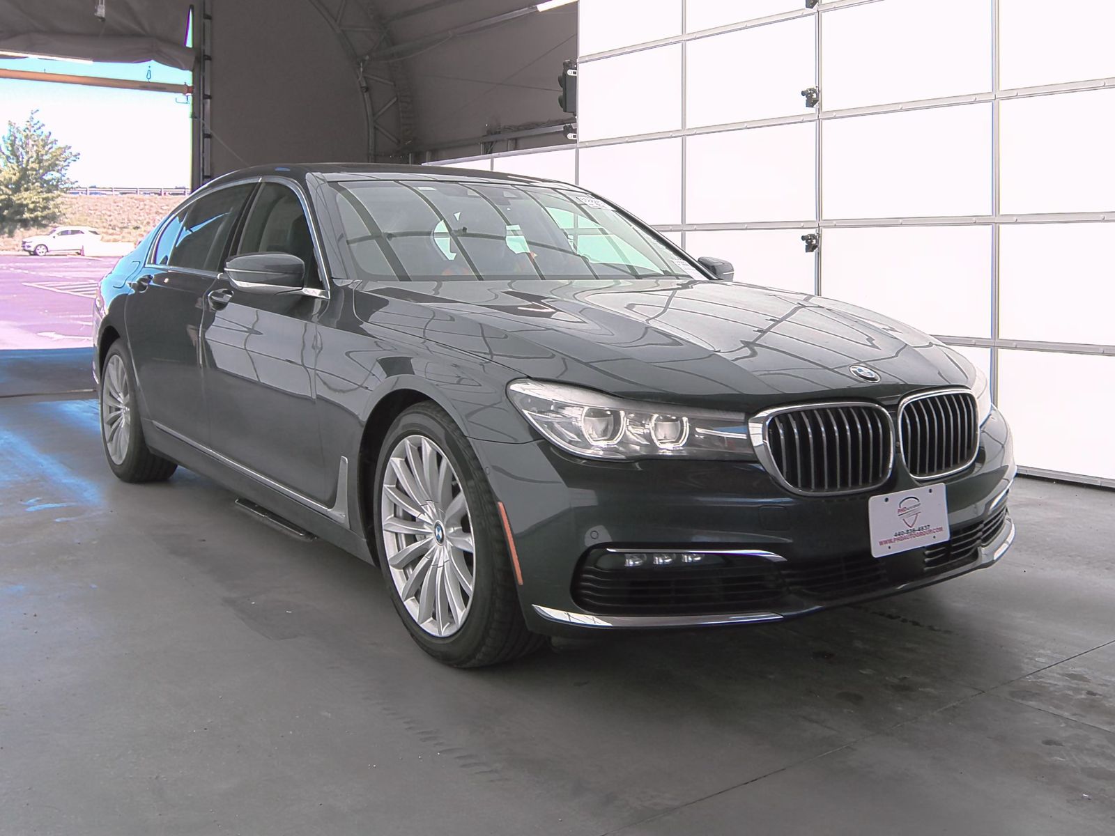 2017 BMW 7 Series 740i xDrive AWD