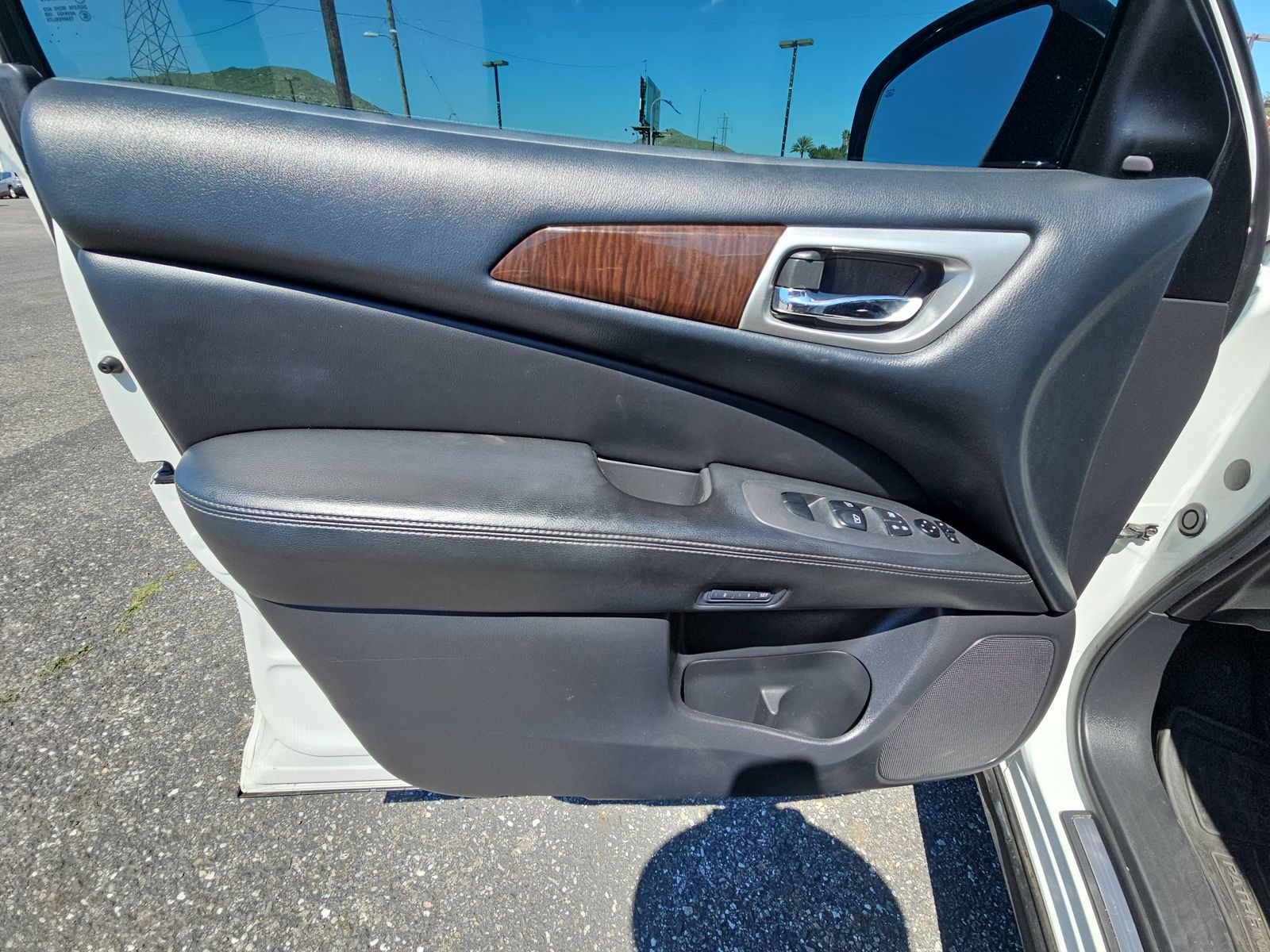 2015 Nissan Pathfinder Platinum AWD
