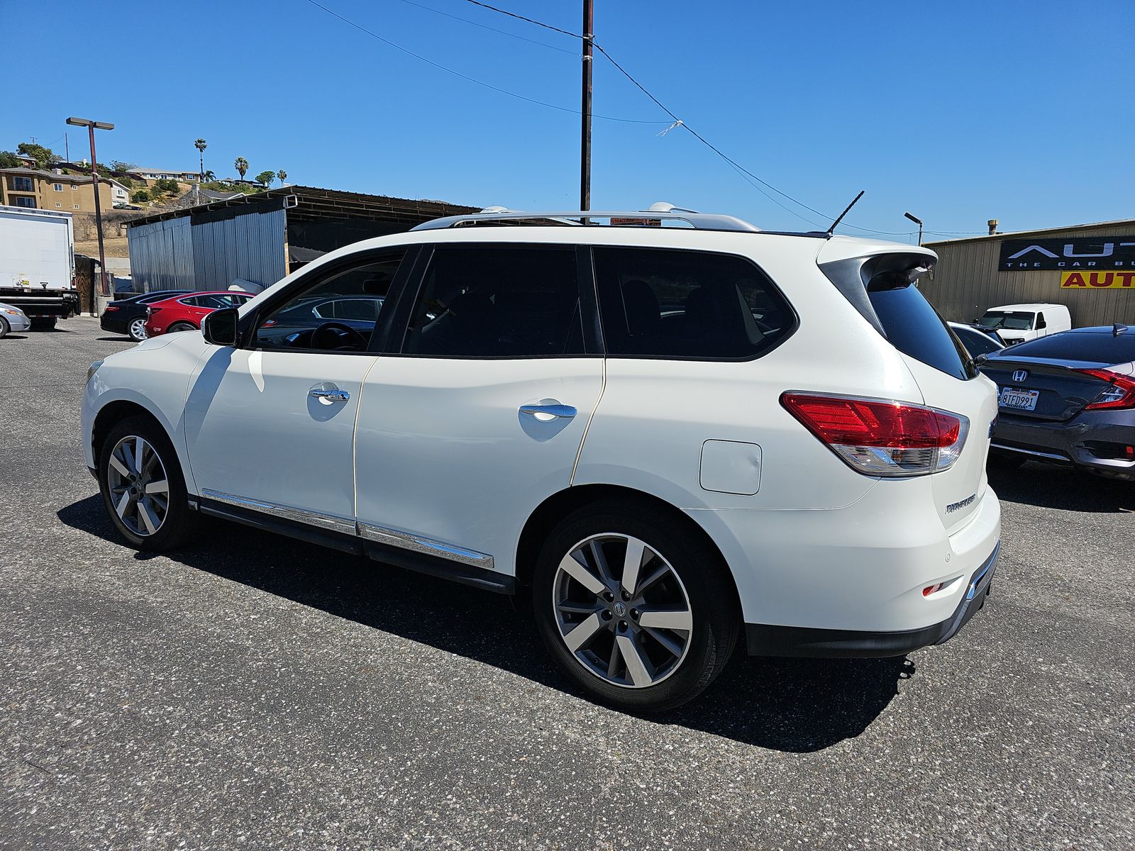 2015 Nissan Pathfinder Platinum AWD
