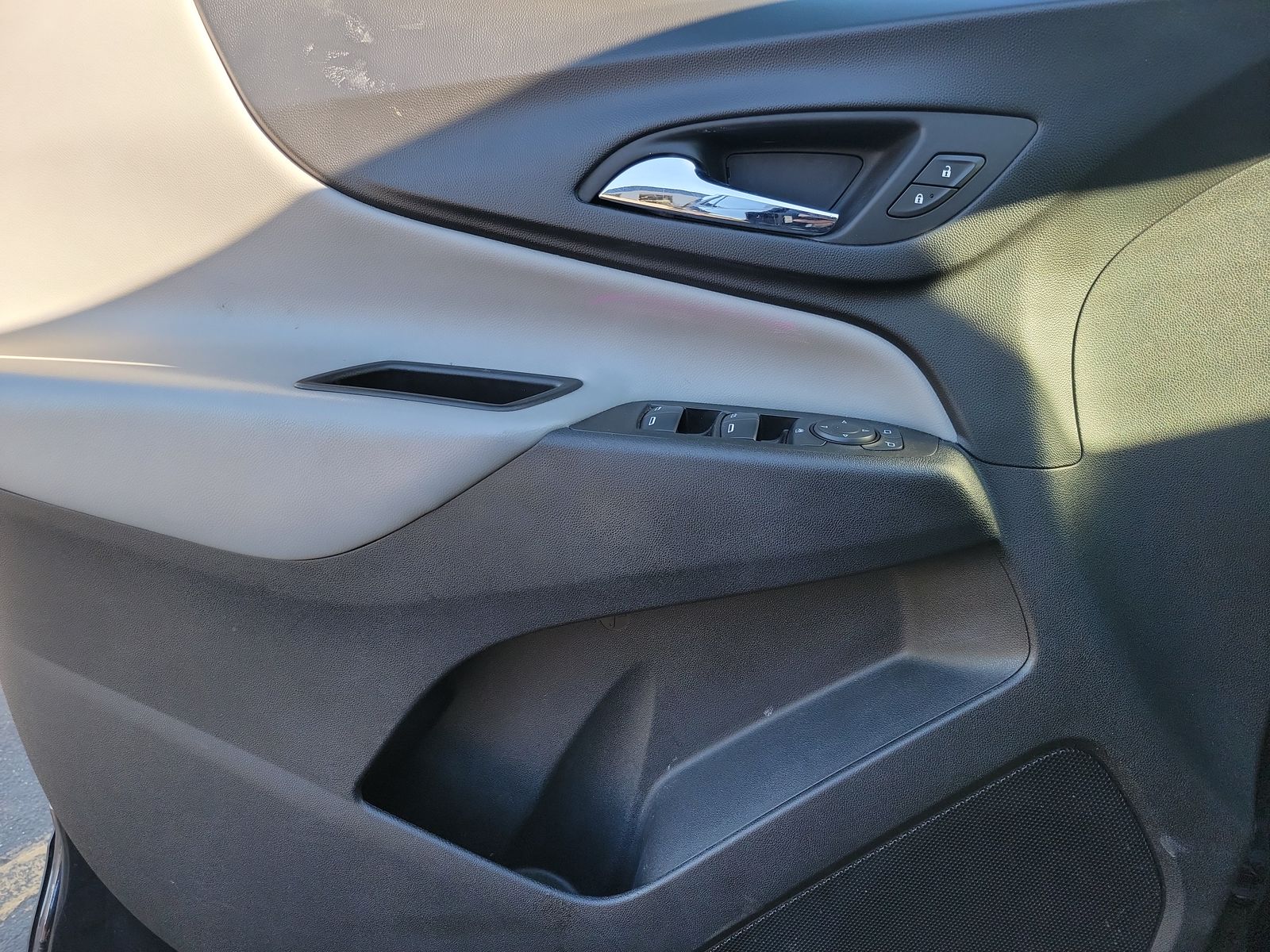 2020 Chevrolet Equinox LS FWD