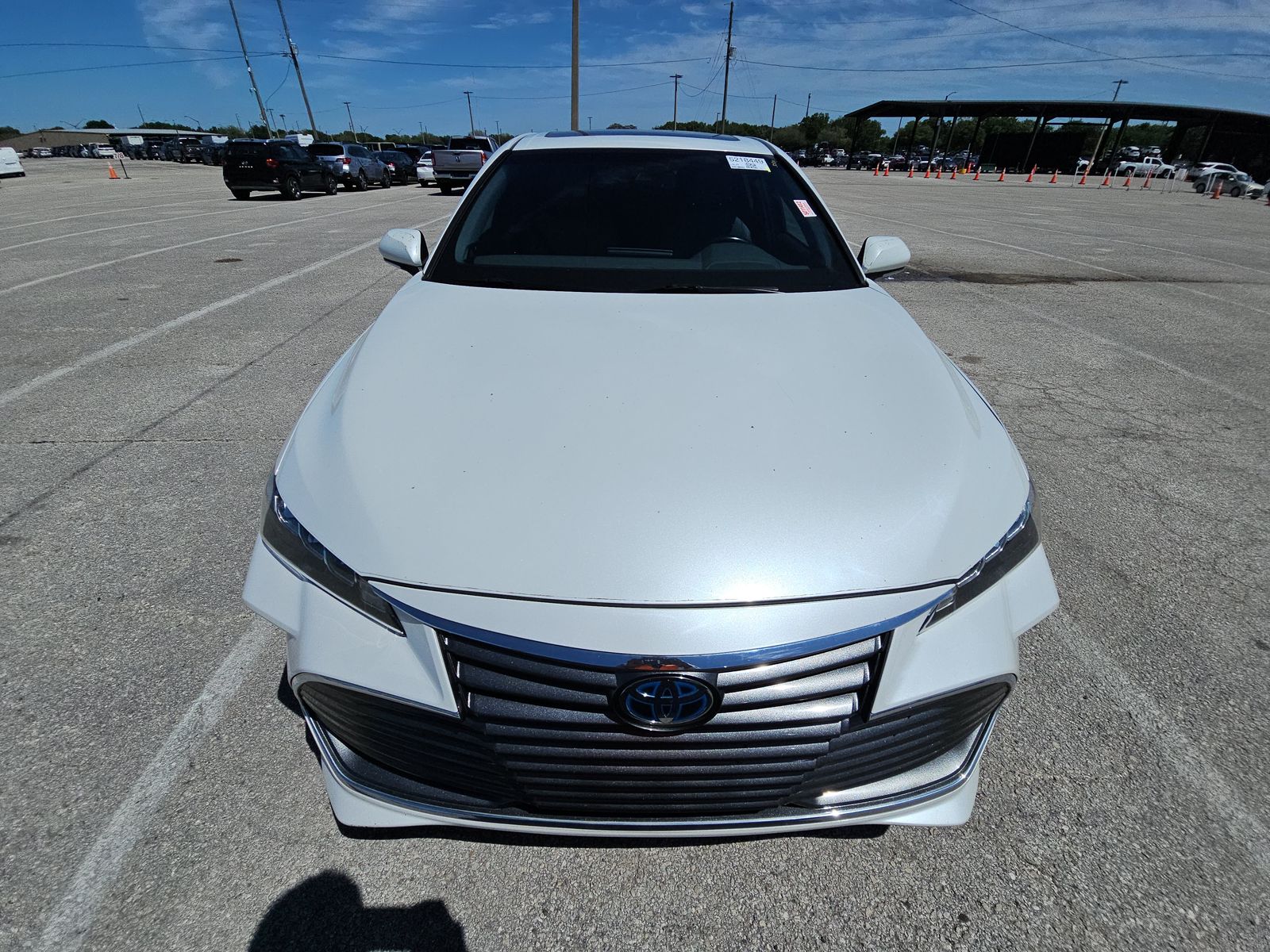 2019 Toyota Avalon Hybrid XLE FWD