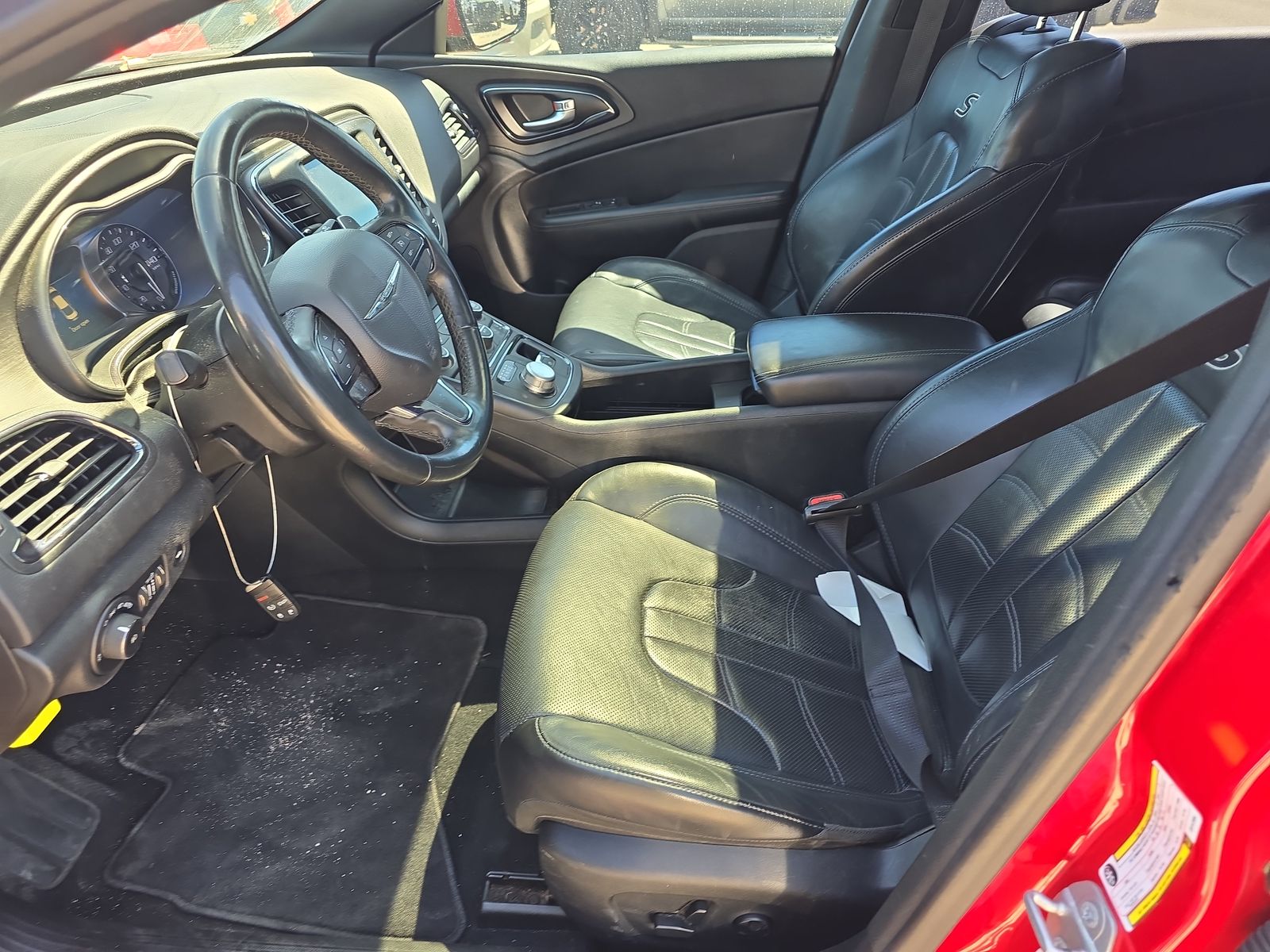 2016 Chrysler 200 S FWD