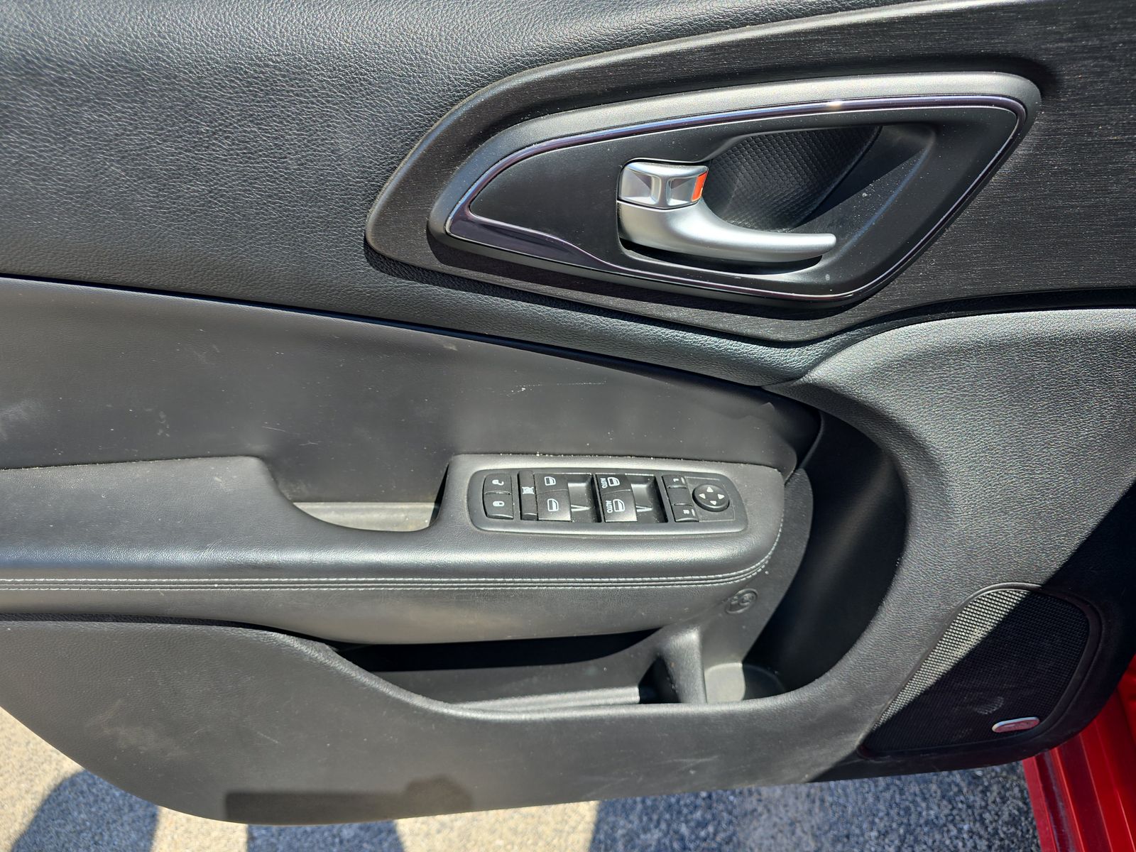 2016 Chrysler 200 S FWD