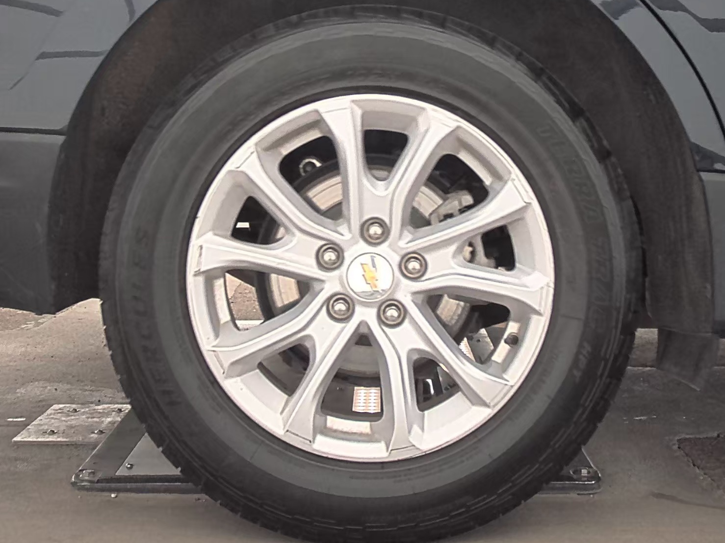 2020 Chevrolet Equinox LS FWD