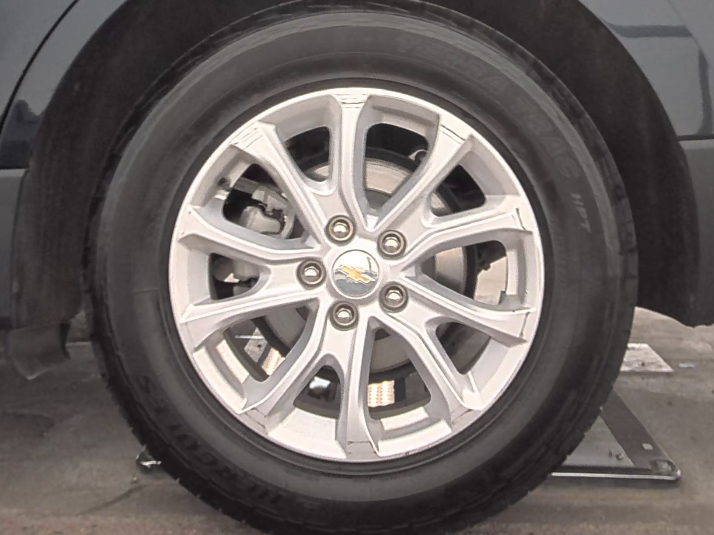 2020 Chevrolet Equinox LS FWD