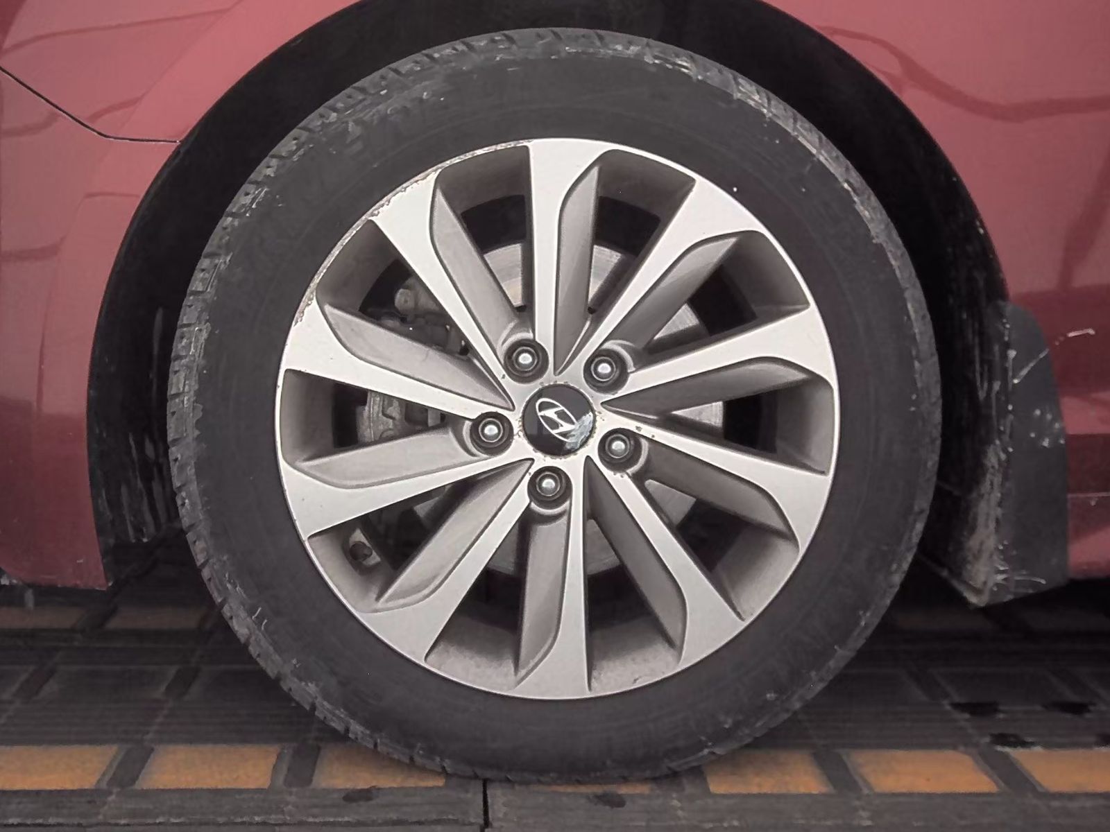 car image