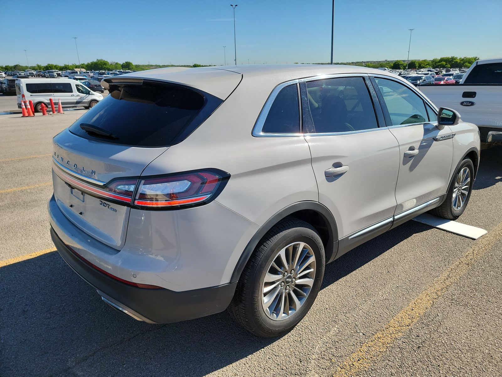 2019 Lincoln Nautilus Select AWD