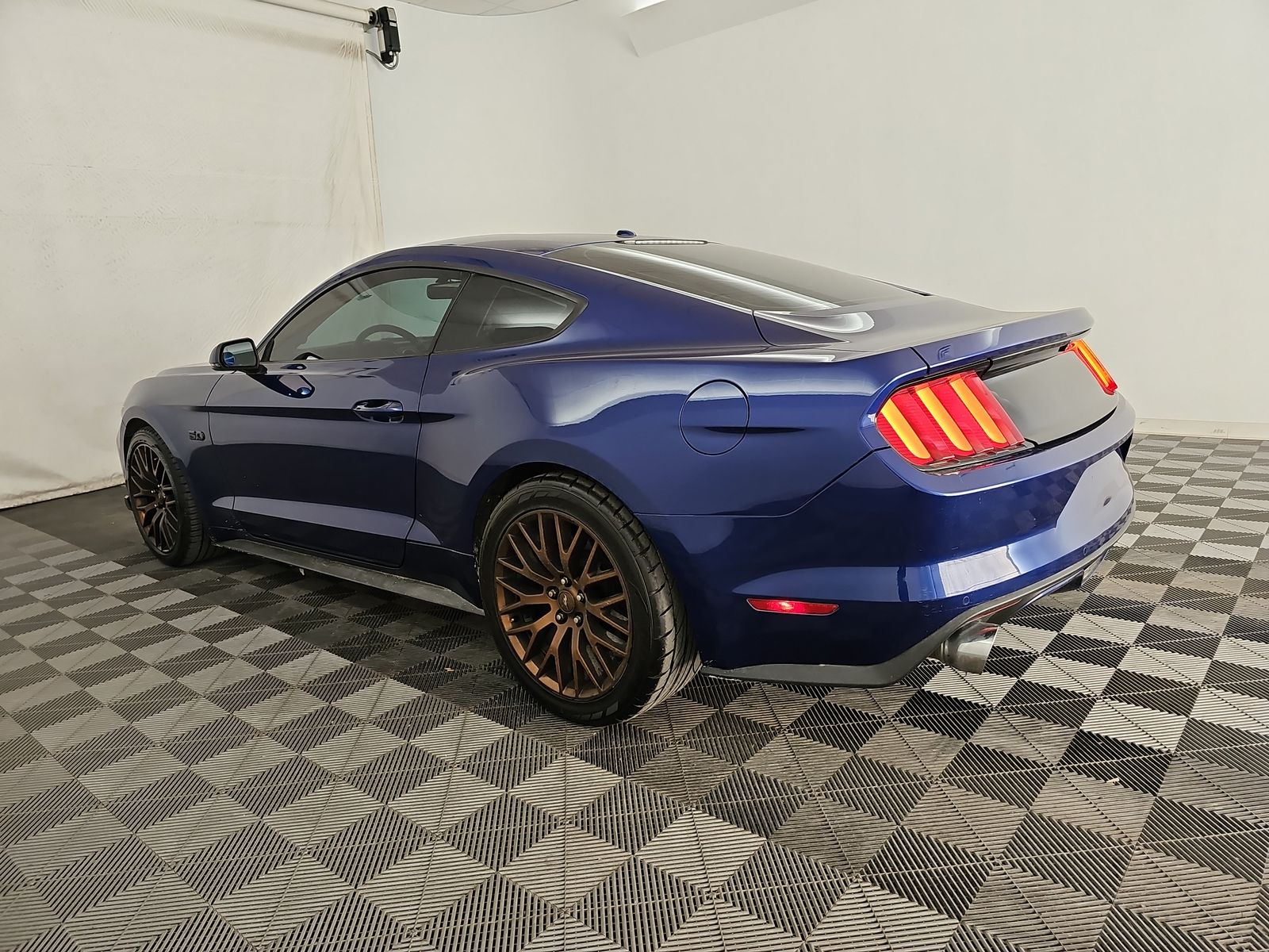 2016 Ford Mustang GT Premium RWD