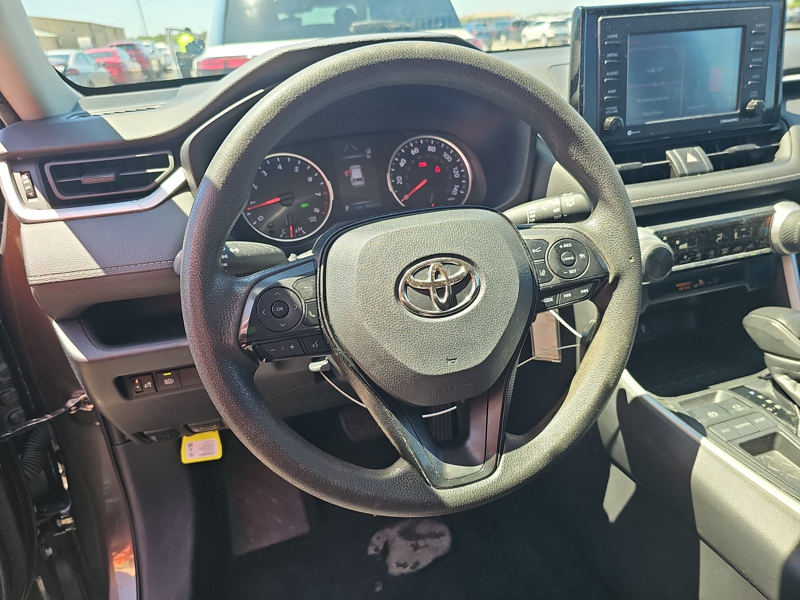 2020 Toyota RAV4 LE FWD